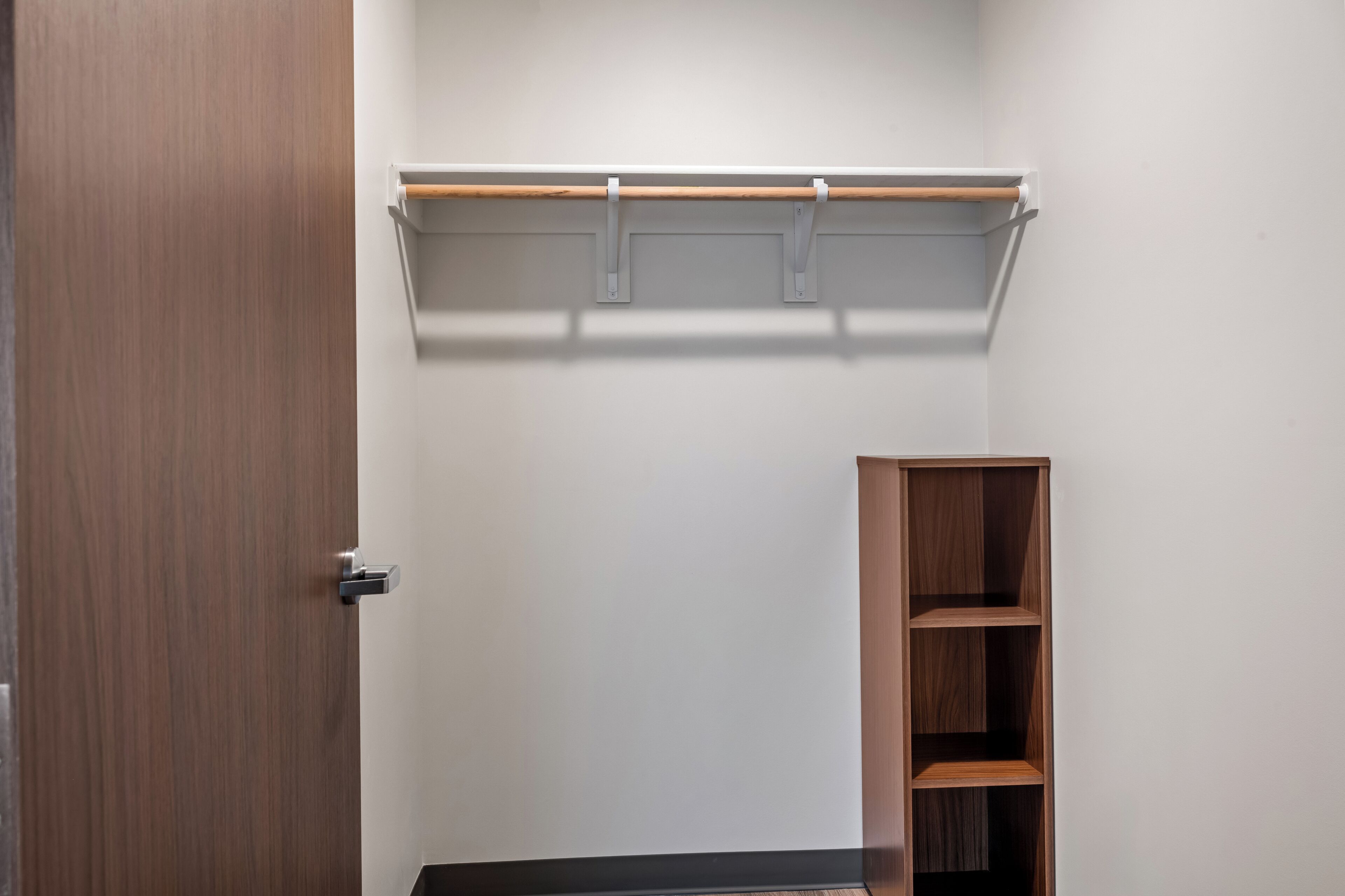 Everhome Suites Portsmouth - Newington