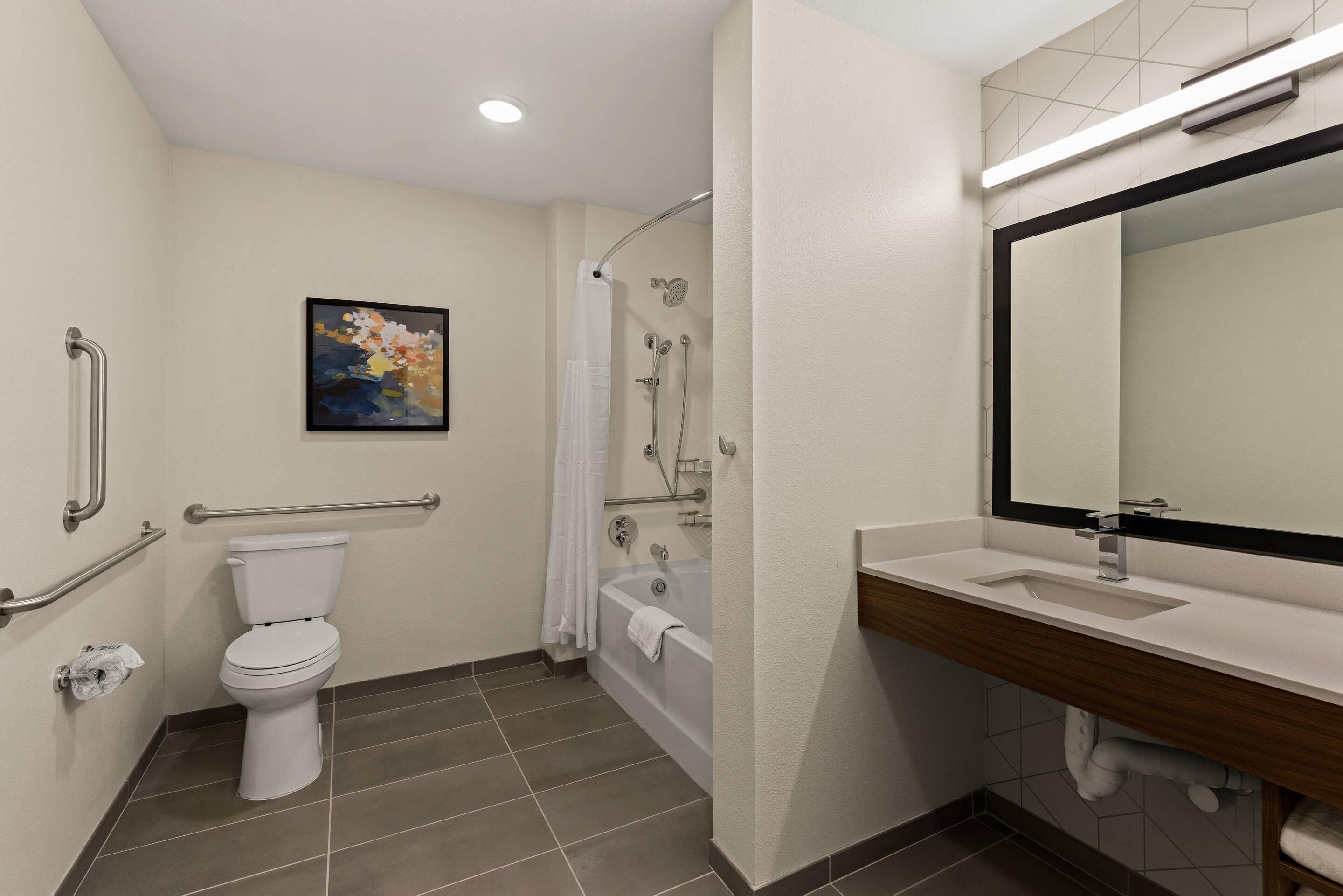 Everhome Suites Portsmouth - Newington