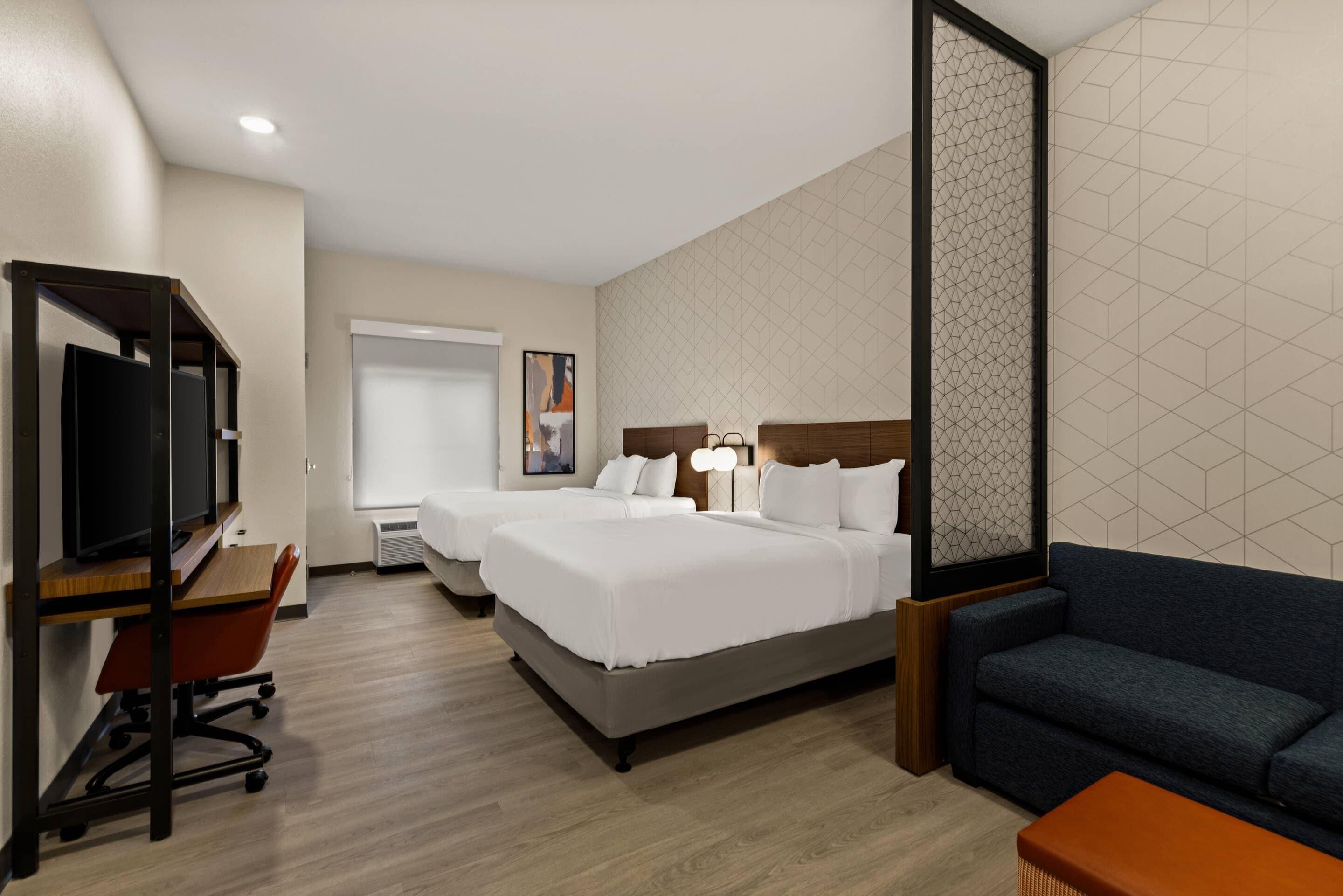 Everhome Suites Portsmouth - Newington