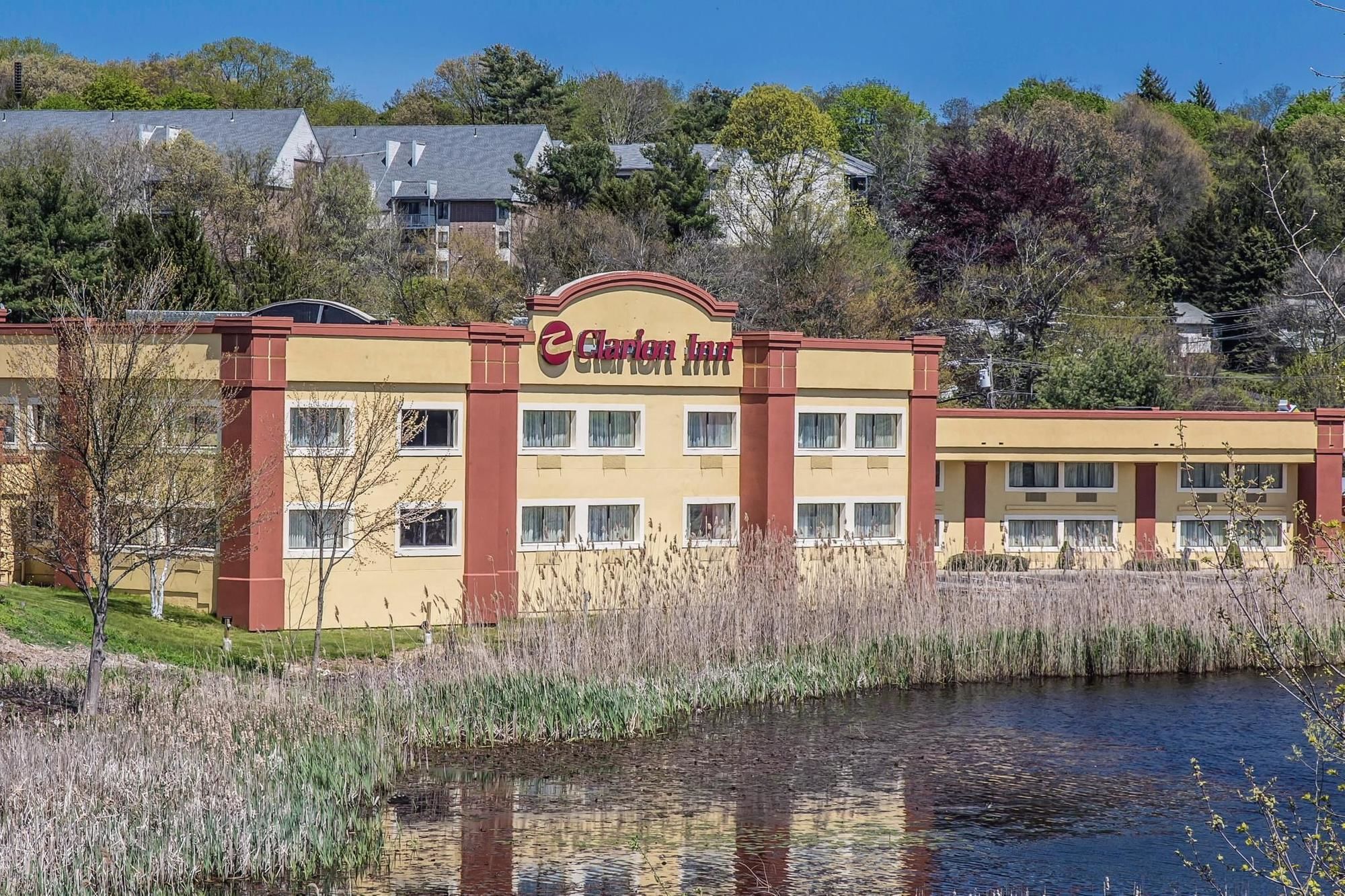 Regency Inn & Suites