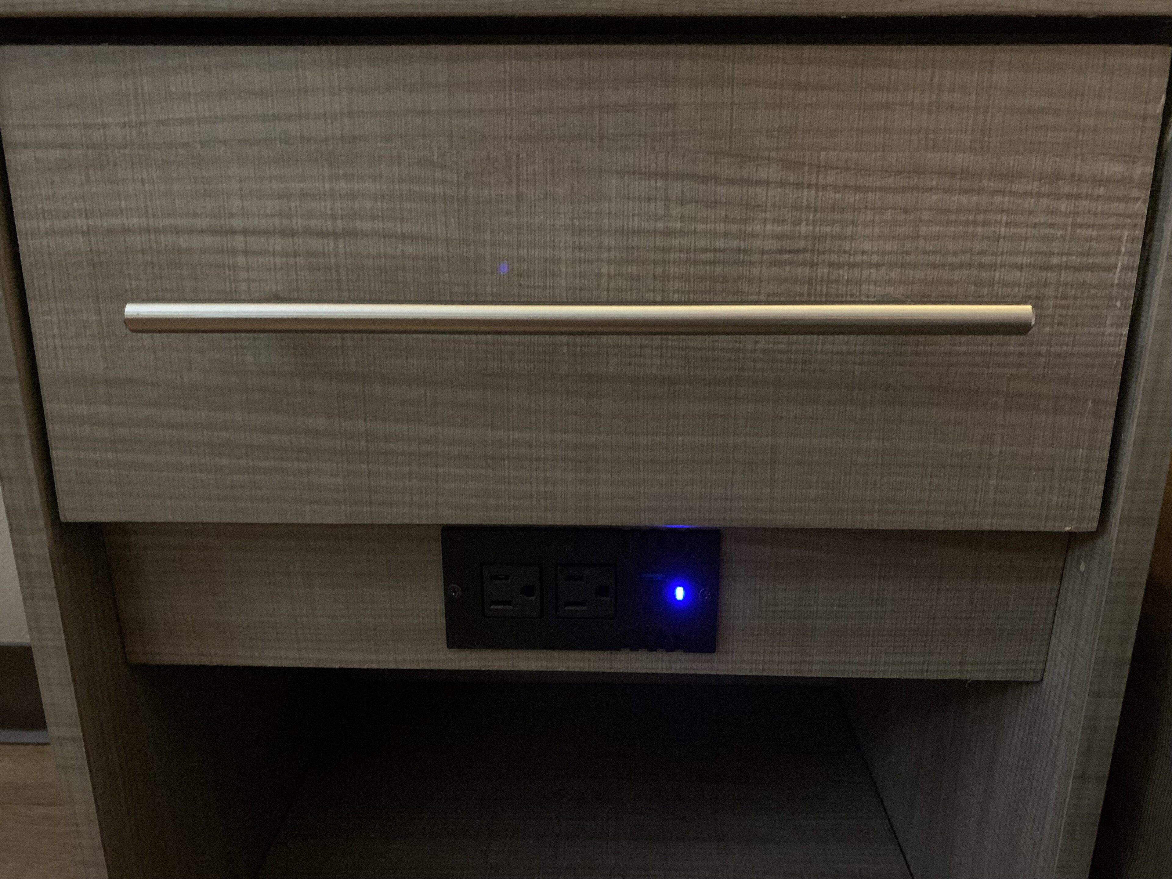 HomeTowne Studios By Red Roof Mystic - New London