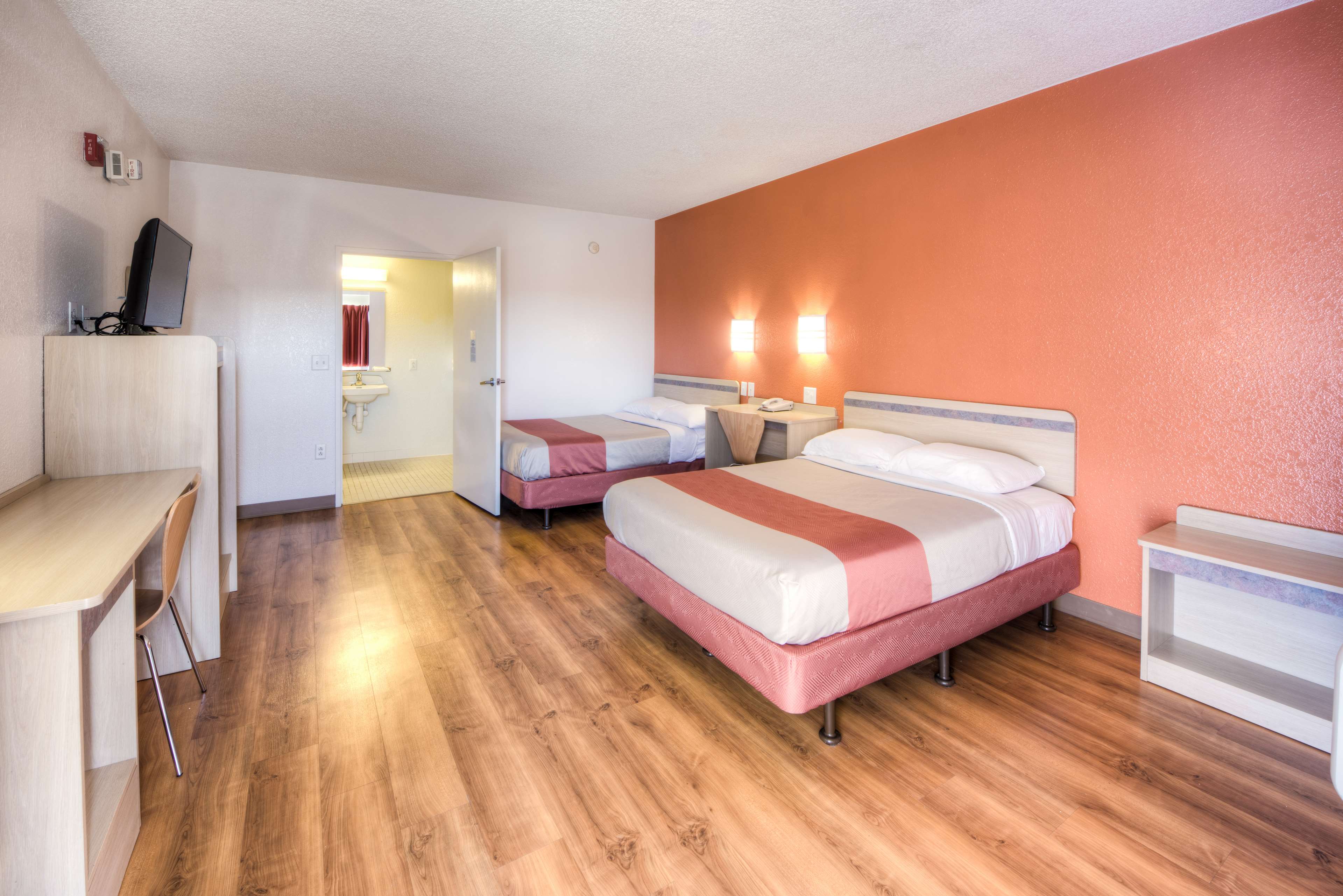 Motel 6