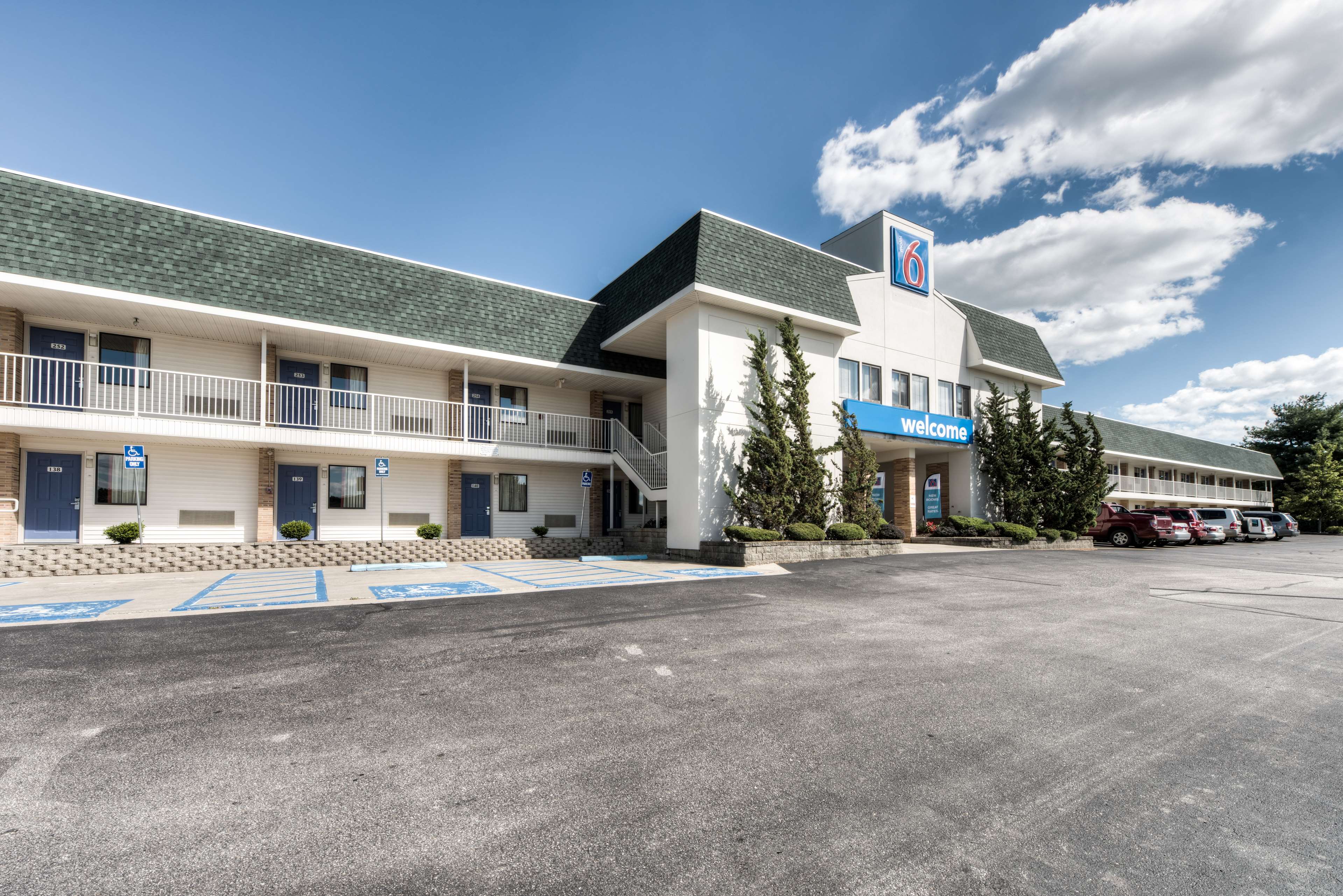 Motel 6