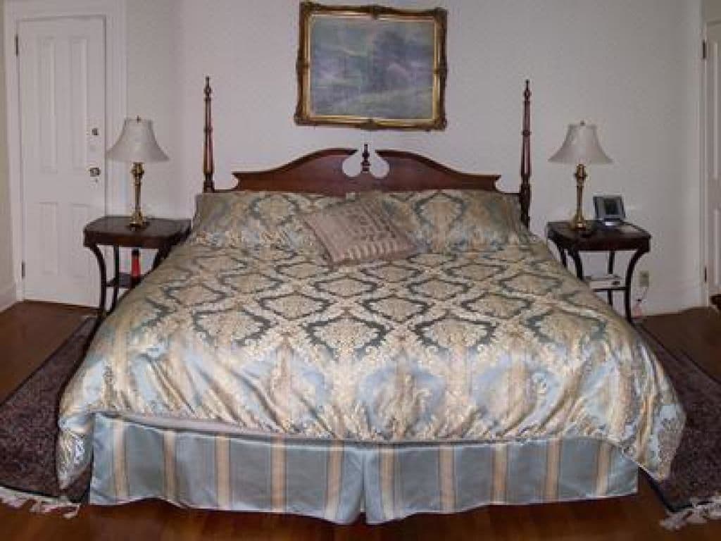 Blackberry River Inn