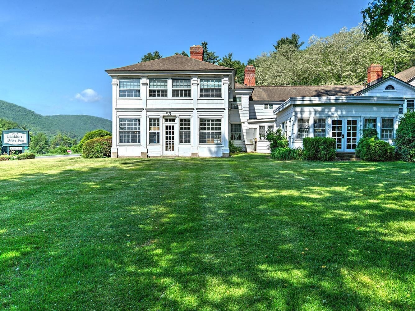 Blackberry River Inn