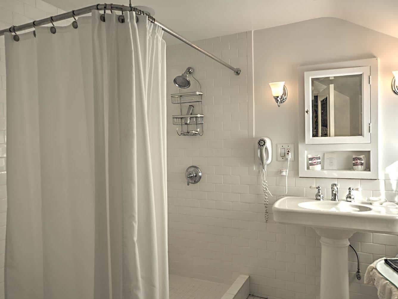 Blackberry River Inn