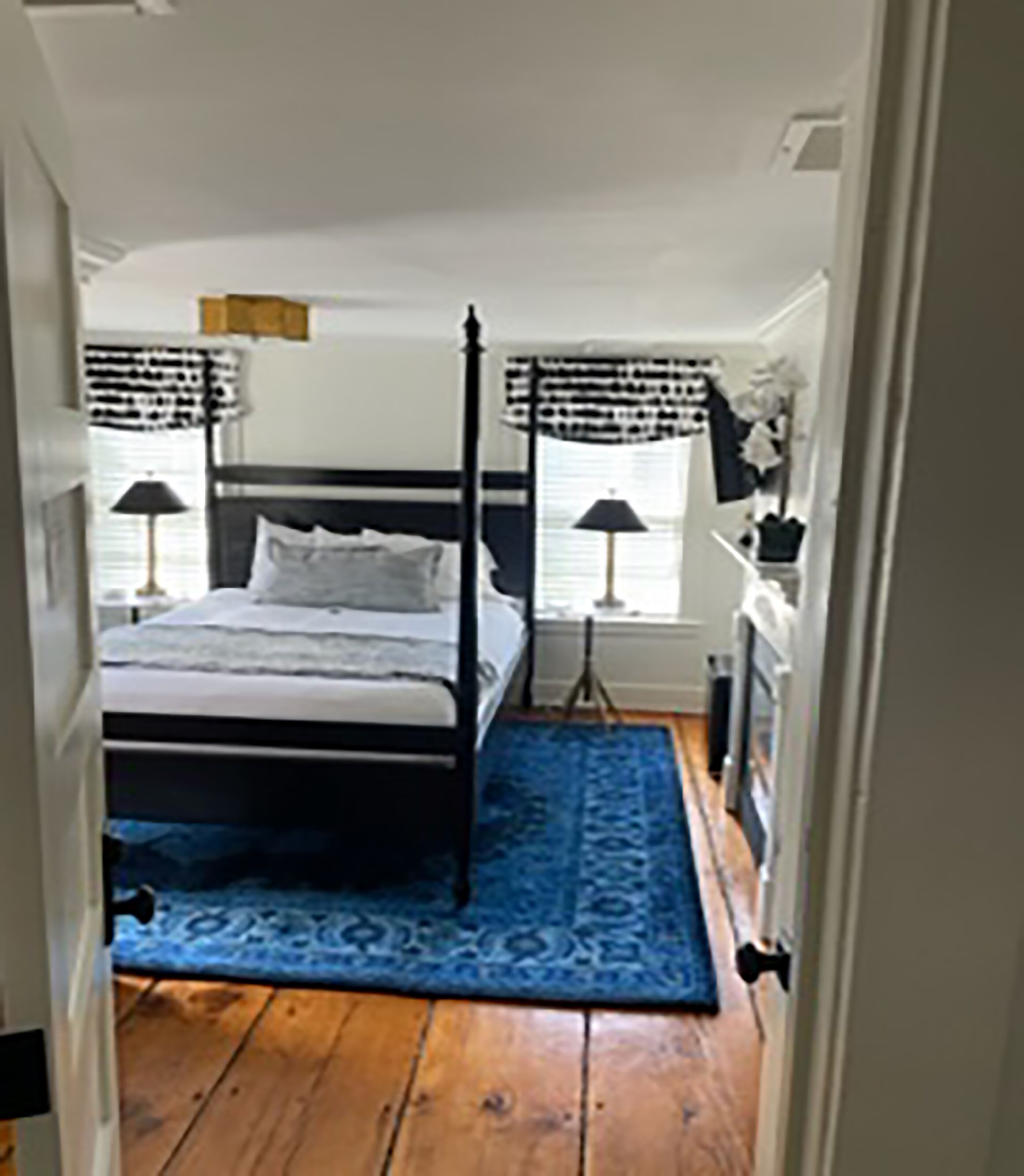 James Pharmacy Bed & Breakfast