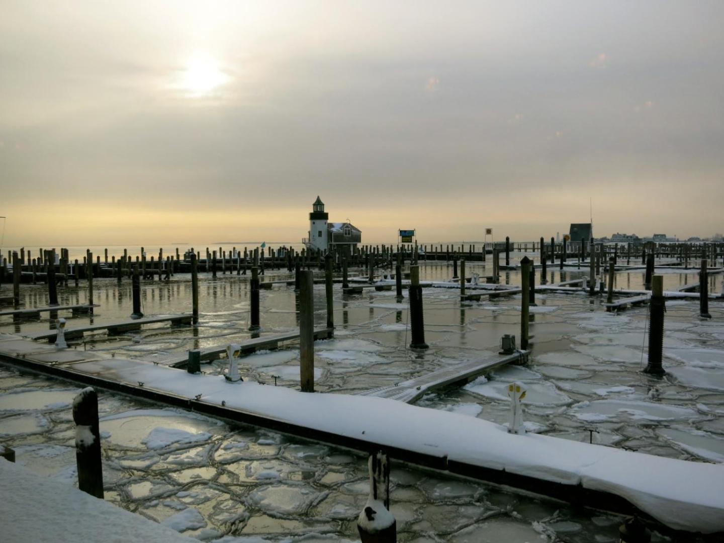 Pier Blue Guesthouse