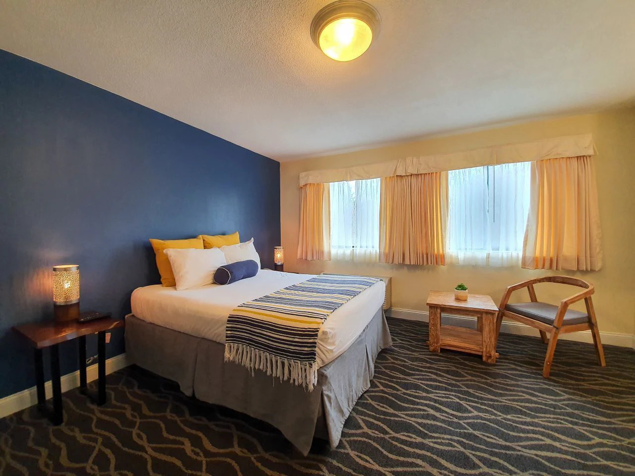 Pier Blue Guesthouse