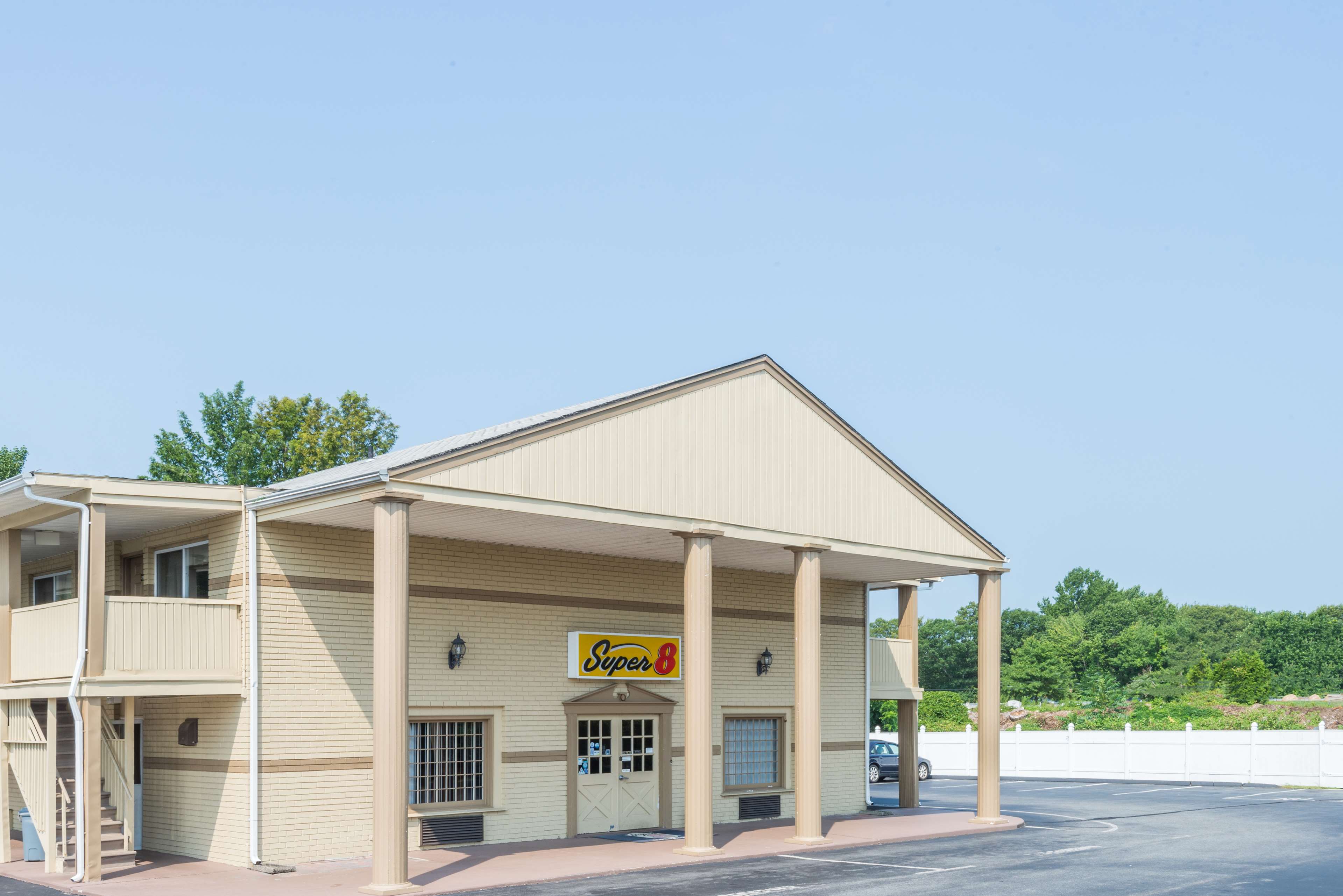 Super 8 by Wyndham Old Saybrook