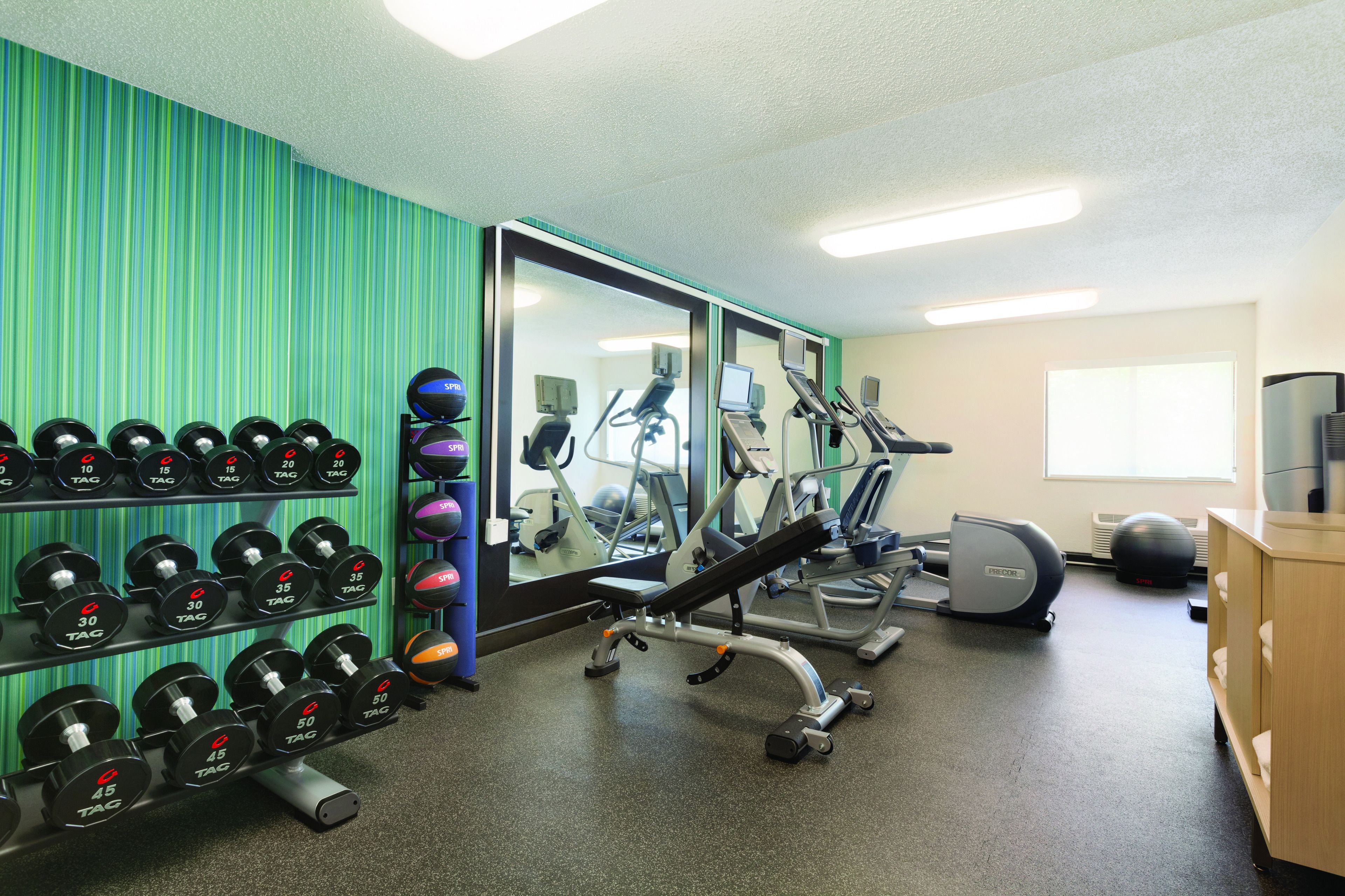 Holiday Inn Express Hartford South - Rocky Hill