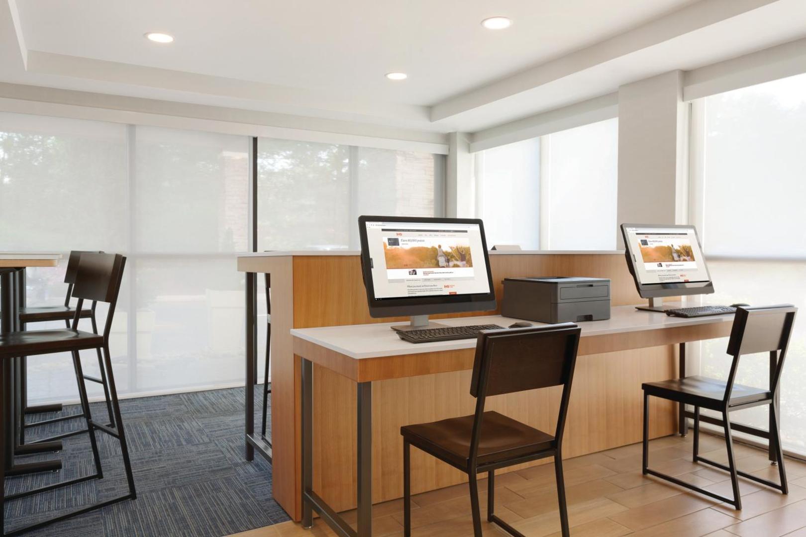 Holiday Inn Express Hartford South - Rocky Hill