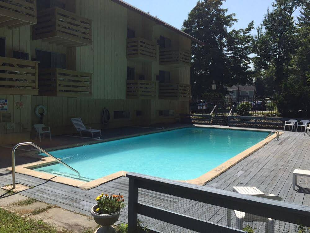 Iron Horse Inn