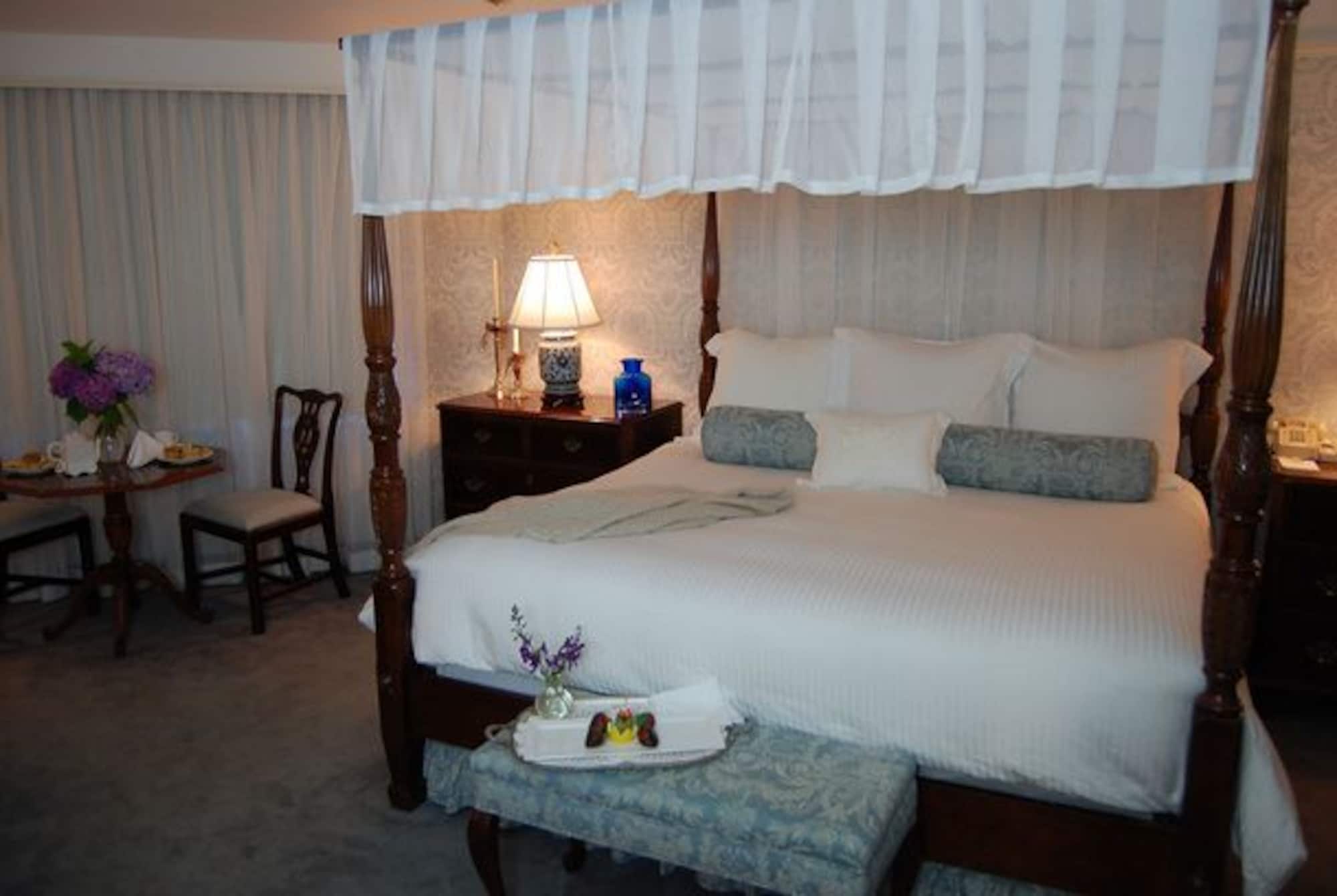 Simsbury Inn