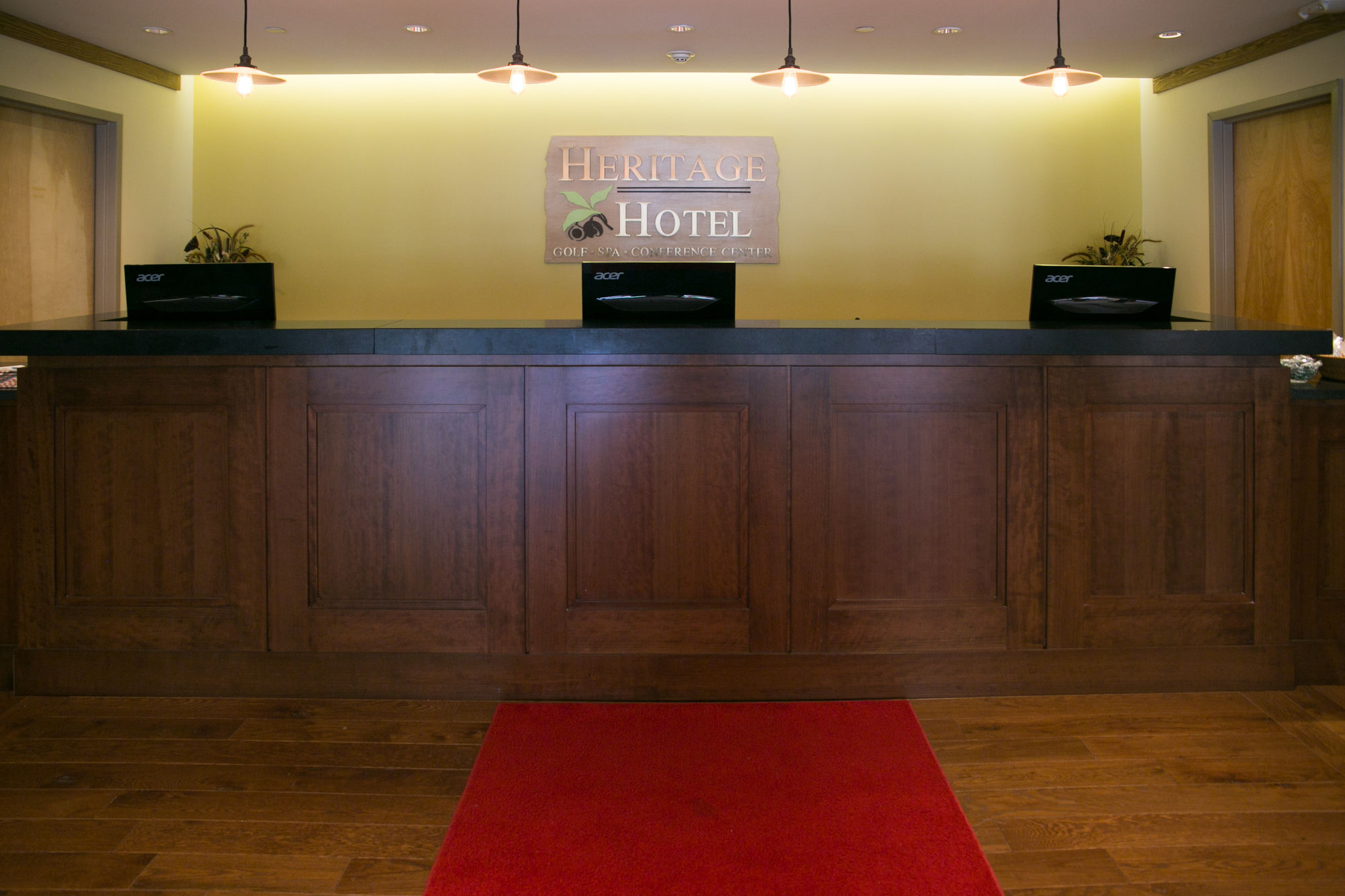 Heritage Hotel & Conference Center