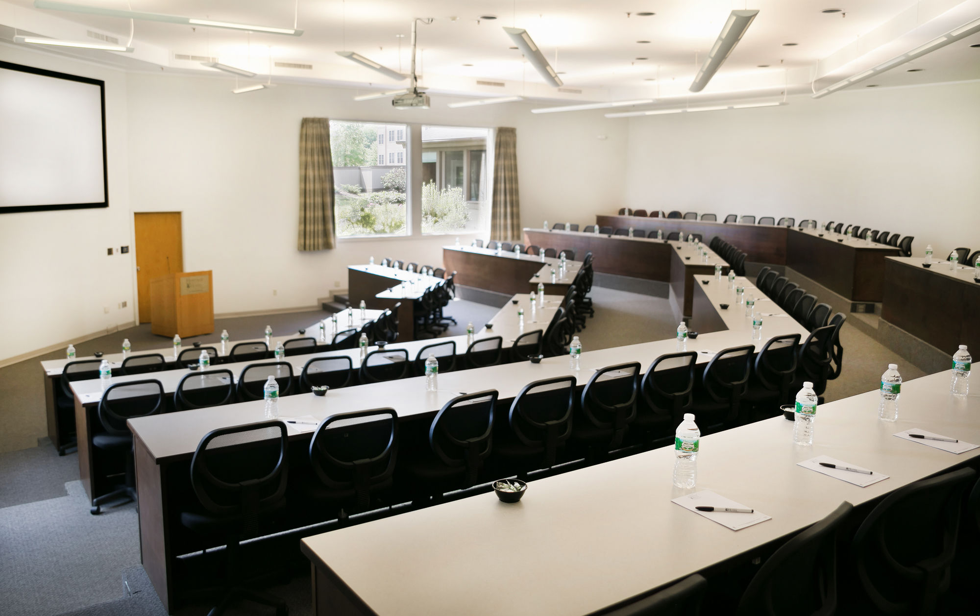 Heritage Hotel & Conference Center