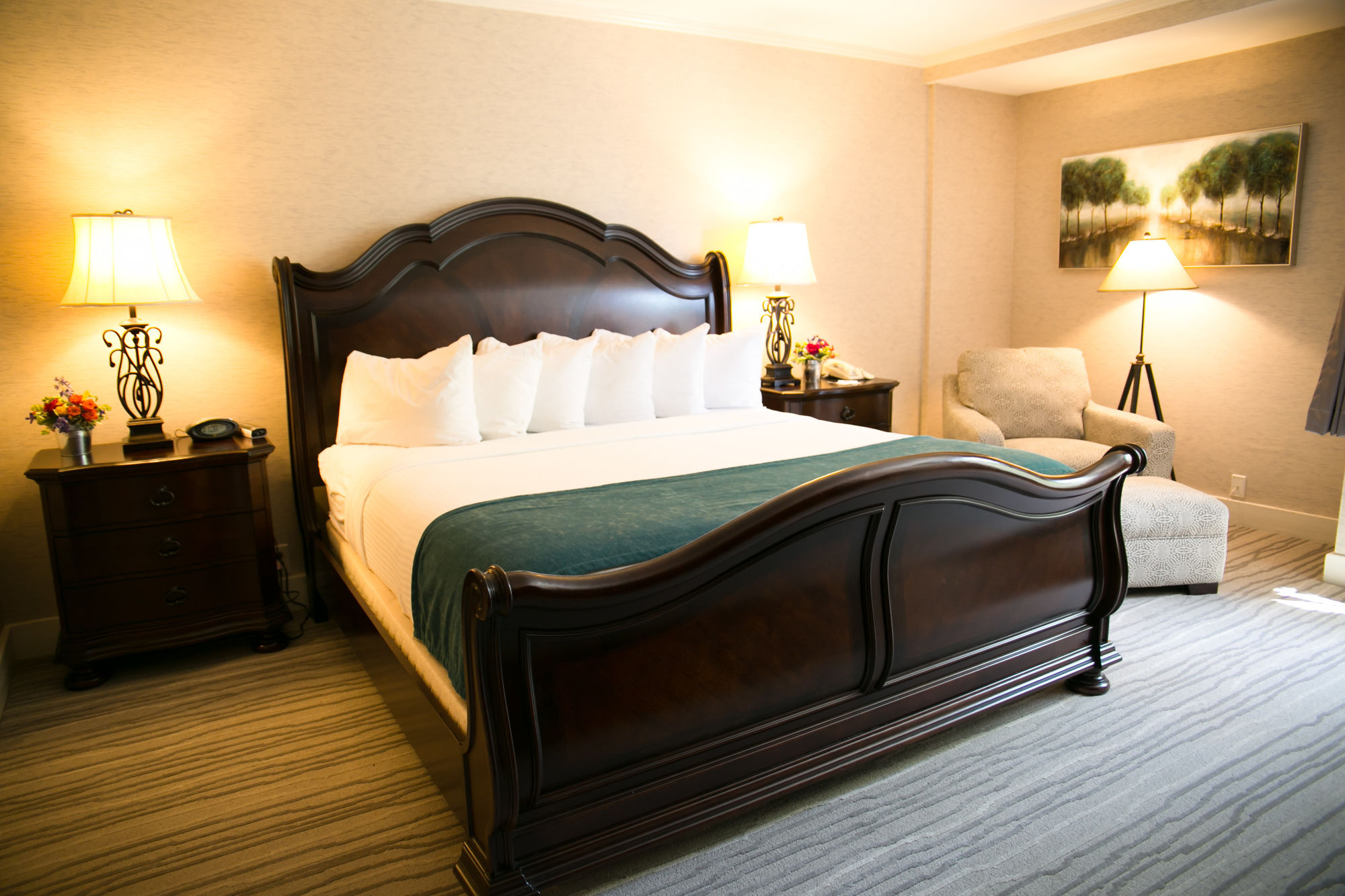 Heritage Hotel & Conference Center