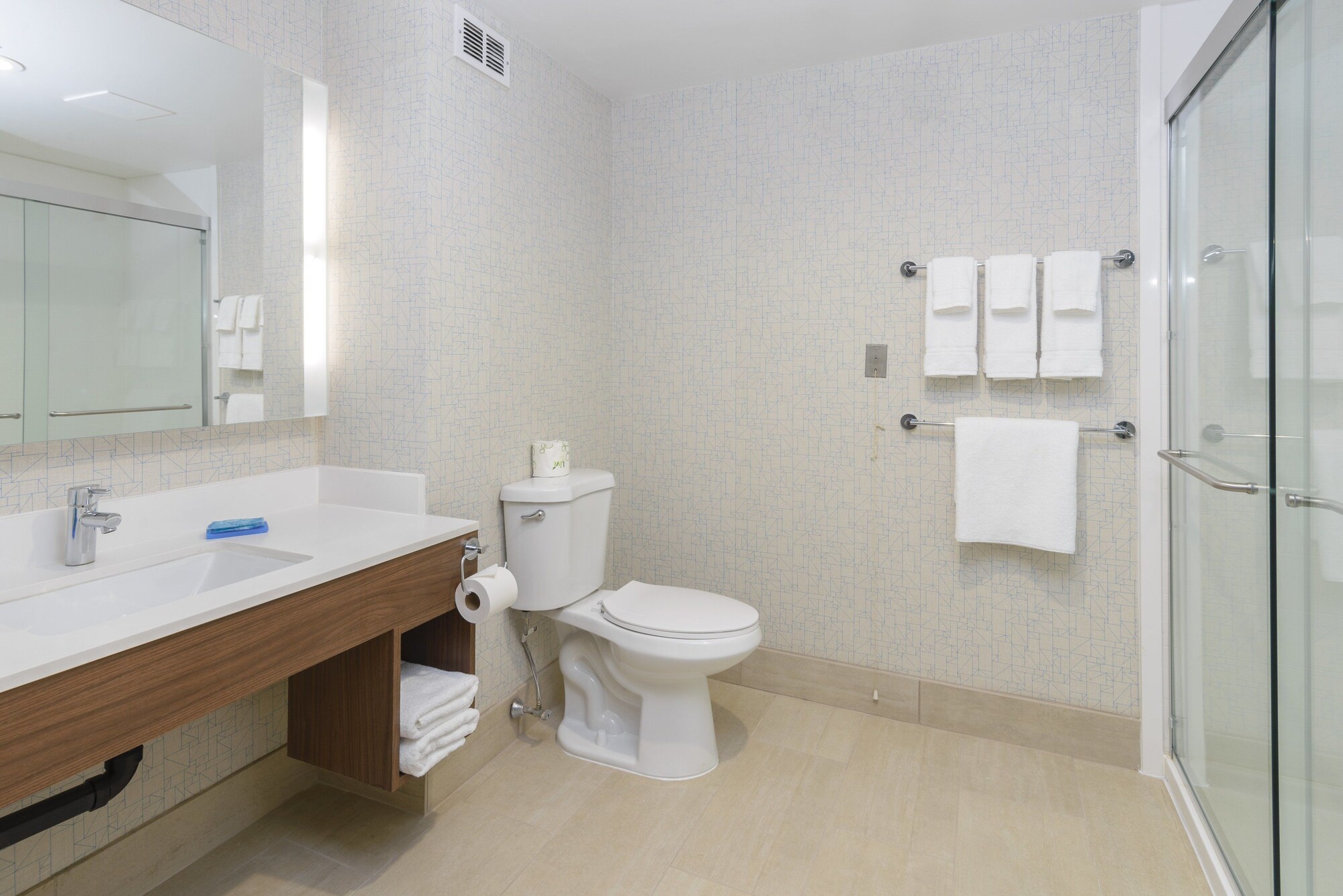 Holiday Inn Express Southington