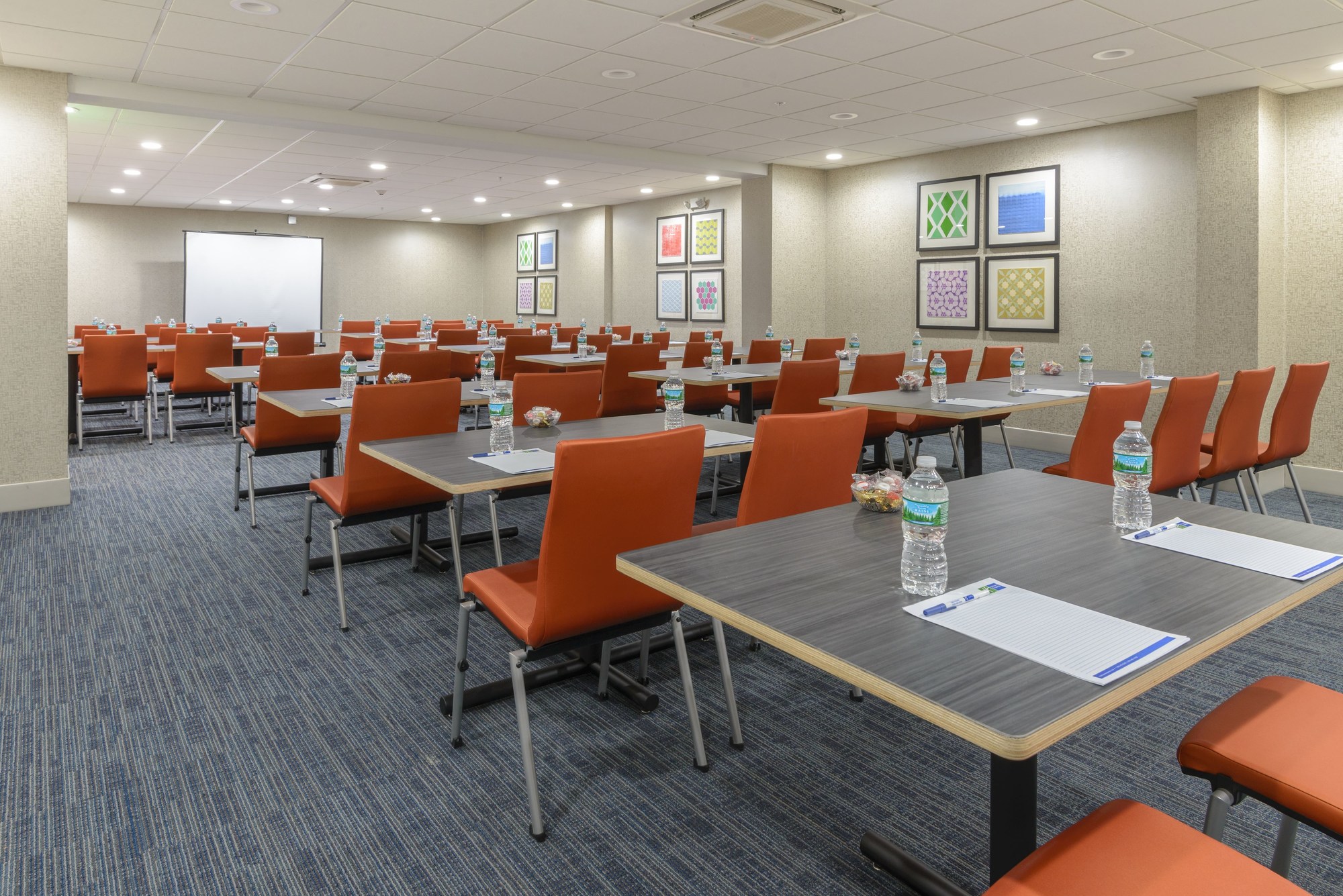 Holiday Inn Express Southington