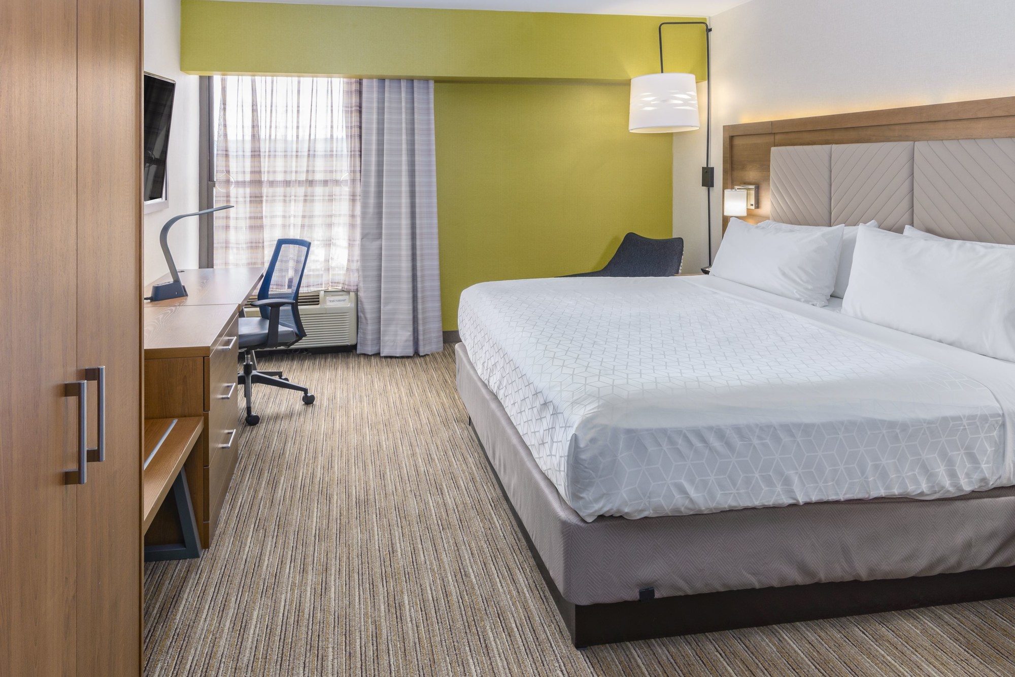Holiday Inn Express Southington