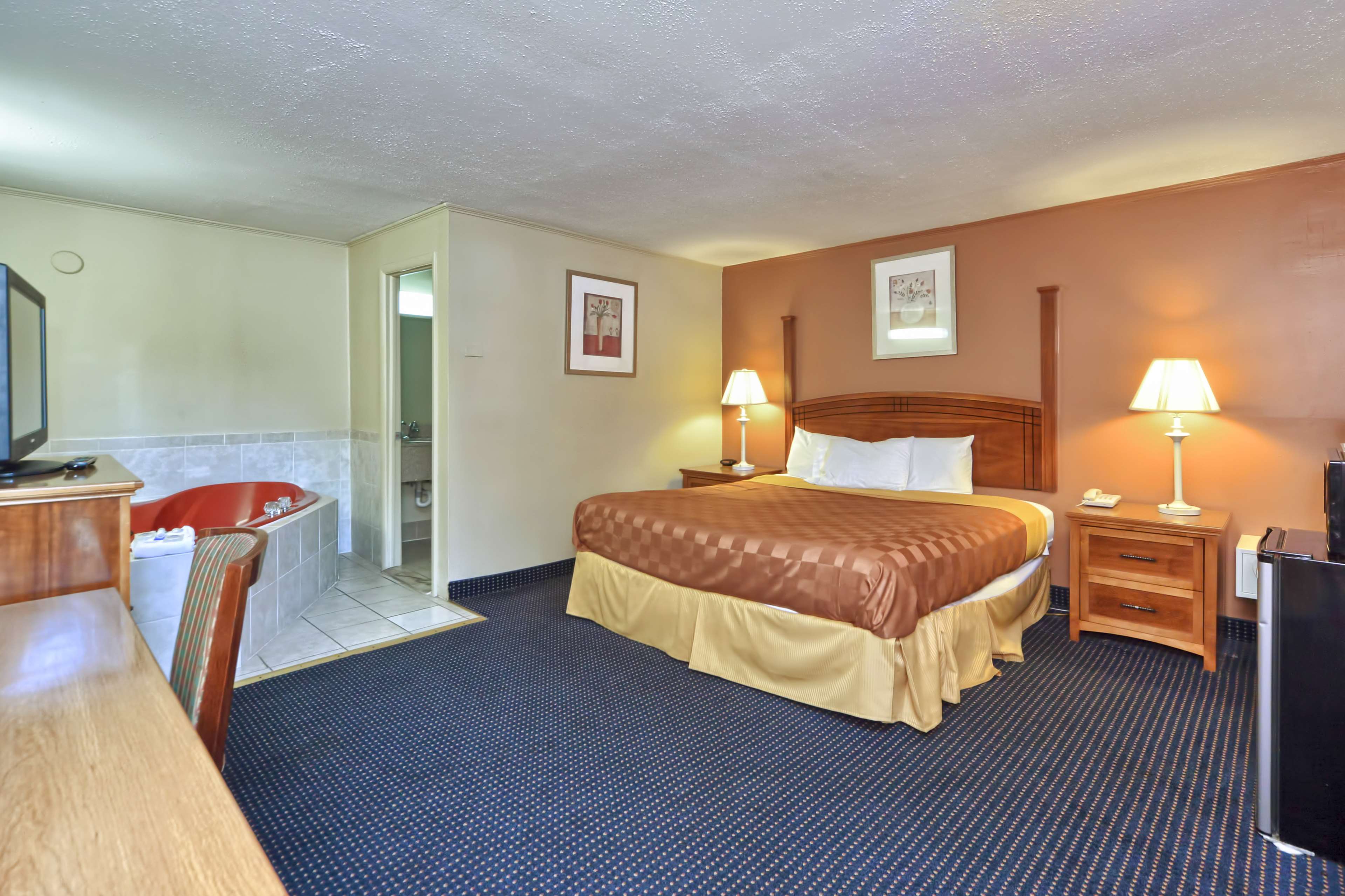 Red Carpet Inn Stamford