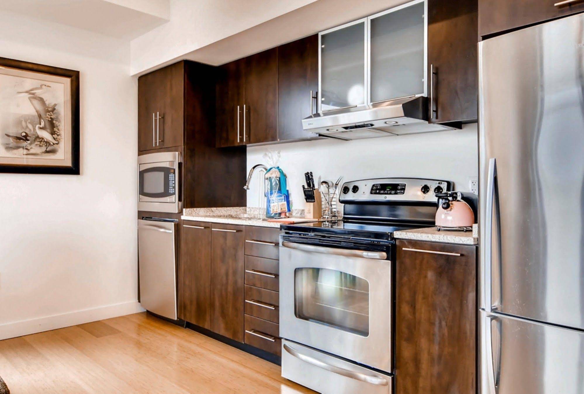 Global Luxury Apartments near Mill River Park