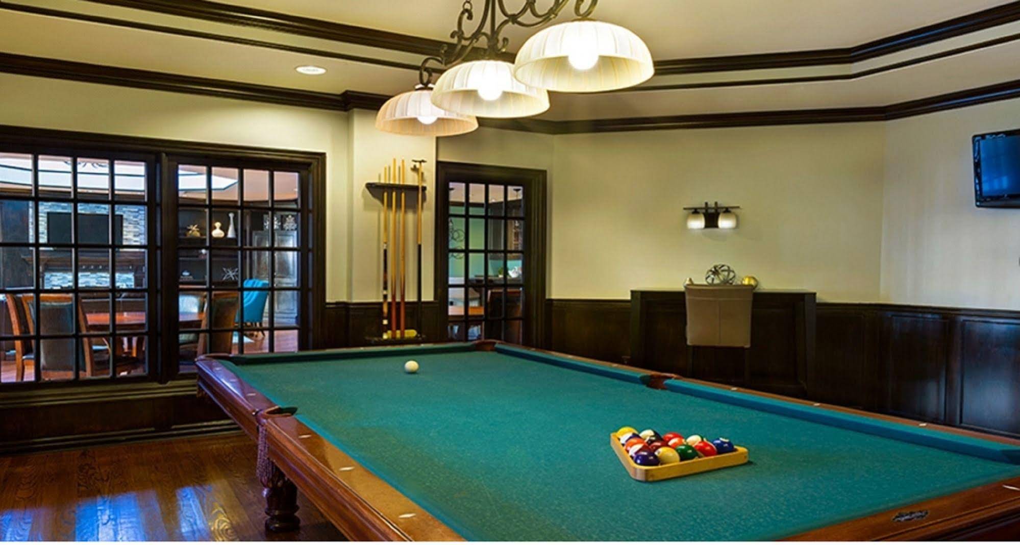 Global Luxury Apartments near Mill River Park