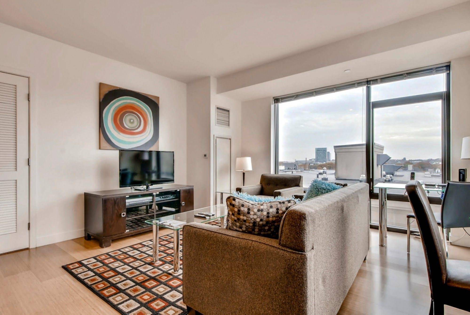 Global Luxury Apartments near Mill River Park