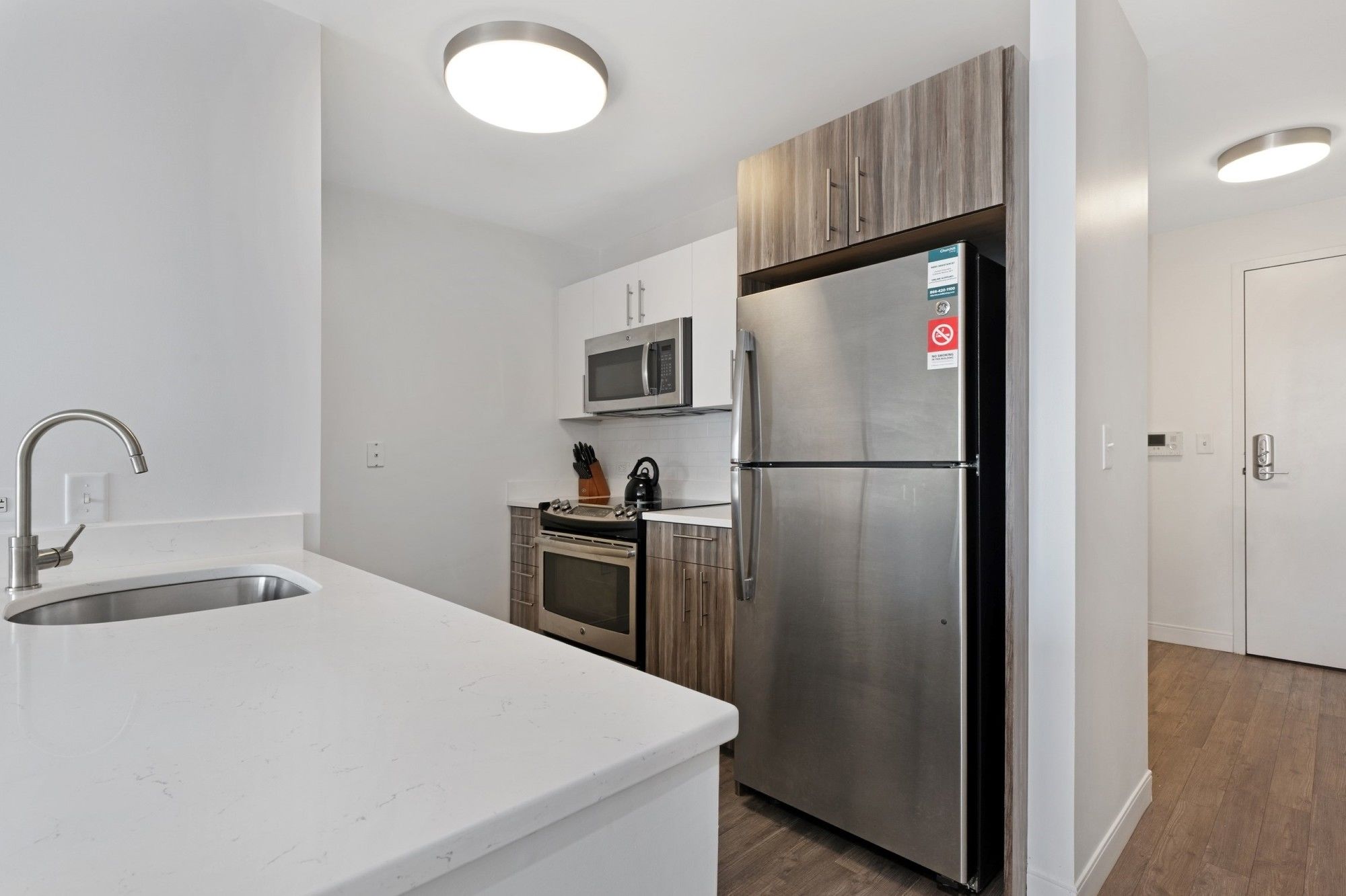 Global Luxury Suites at Summer Street