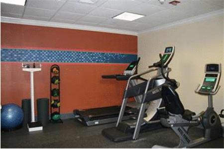 Hampton Inn & Suites Stamford