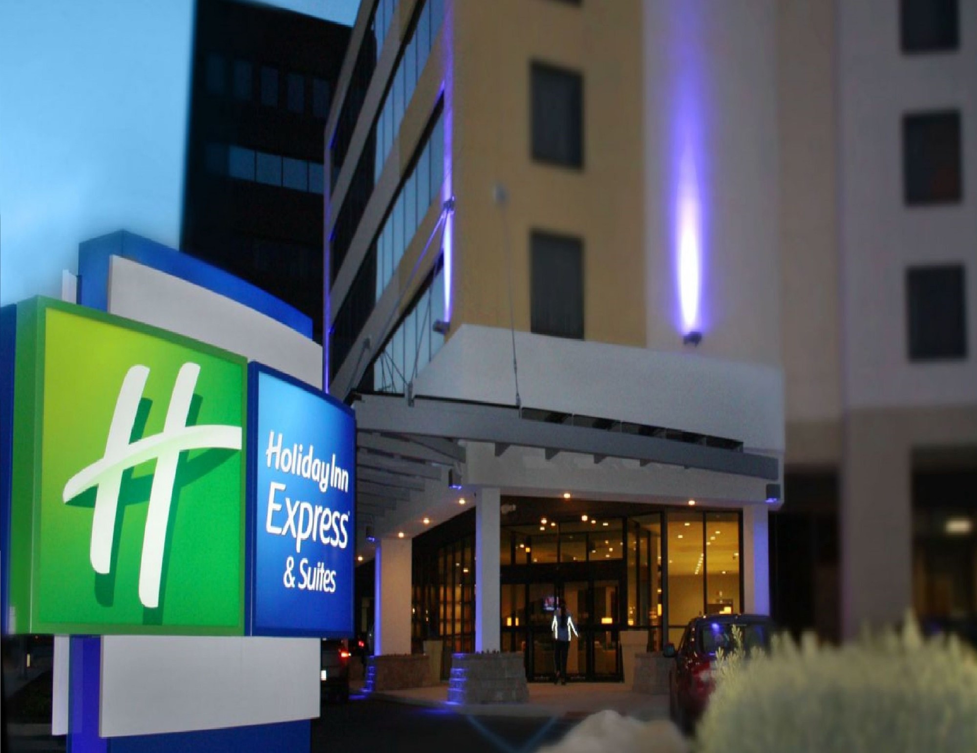 Holiday Inn Express & Suites Stamford