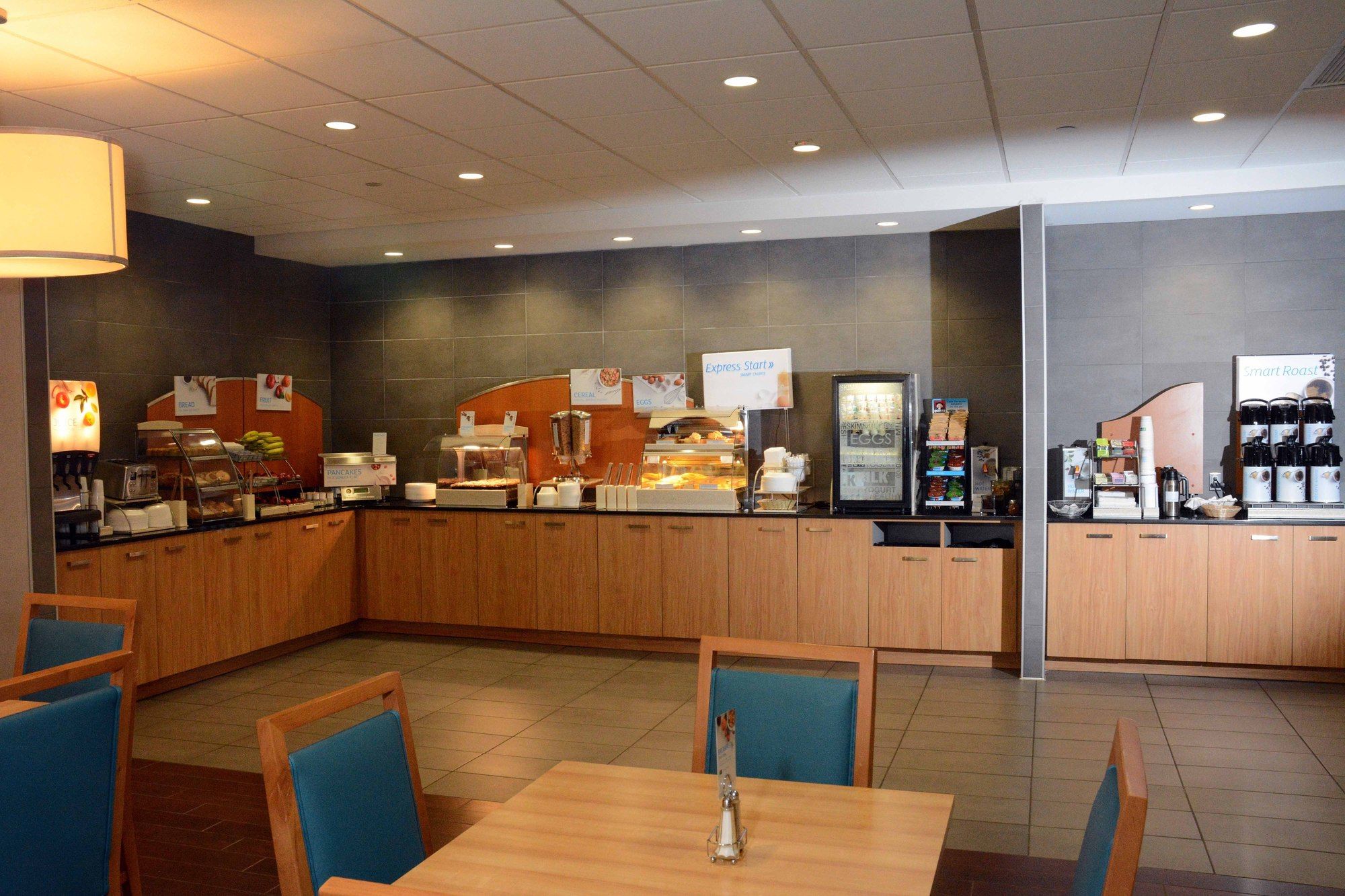 Holiday Inn Express & Suites Stamford