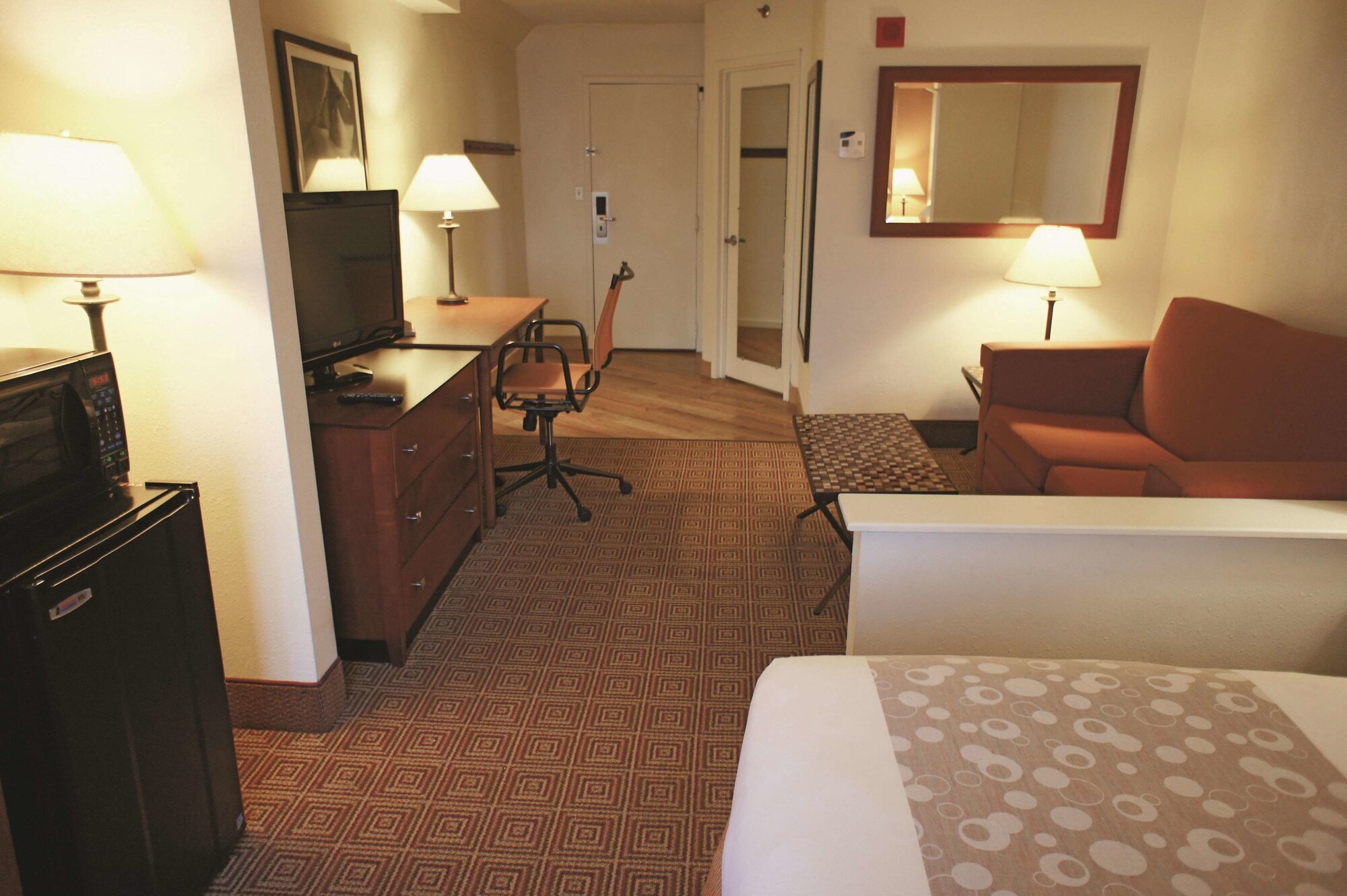La Quinta Inn & Suites by Wyndham Stamford / New York City