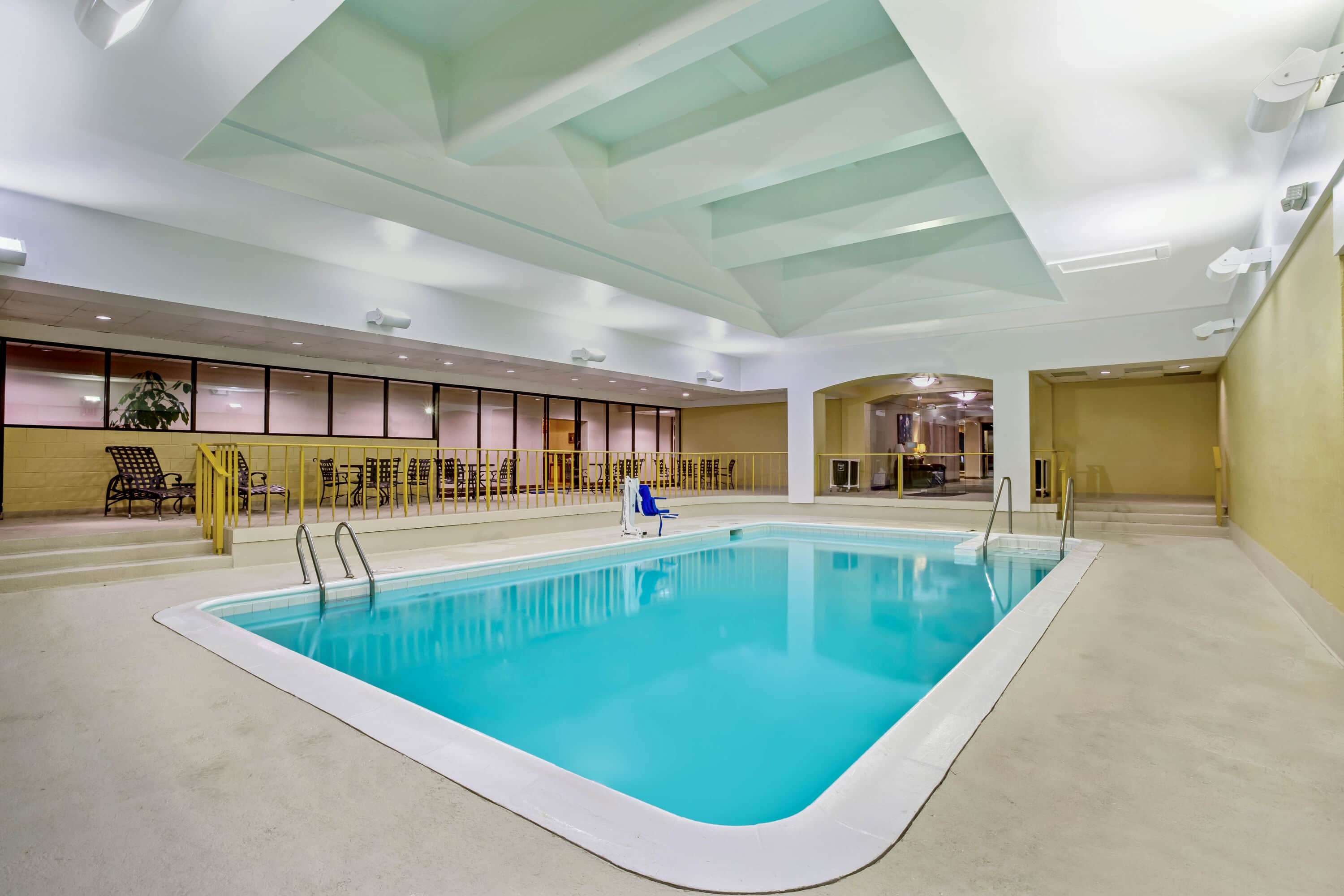 La Quinta Inn & Suites by Wyndham Stamford / New York City