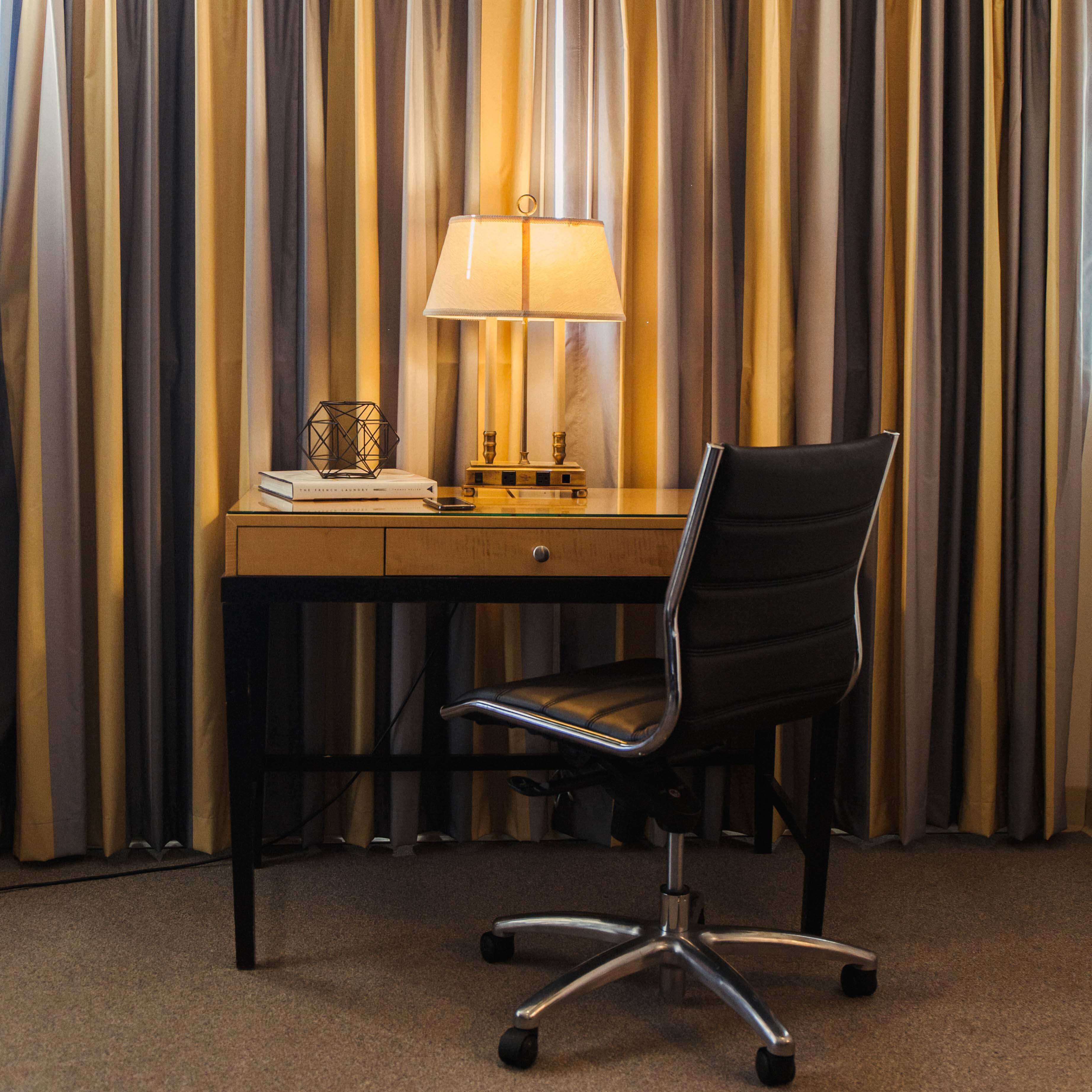 Stamford Suites