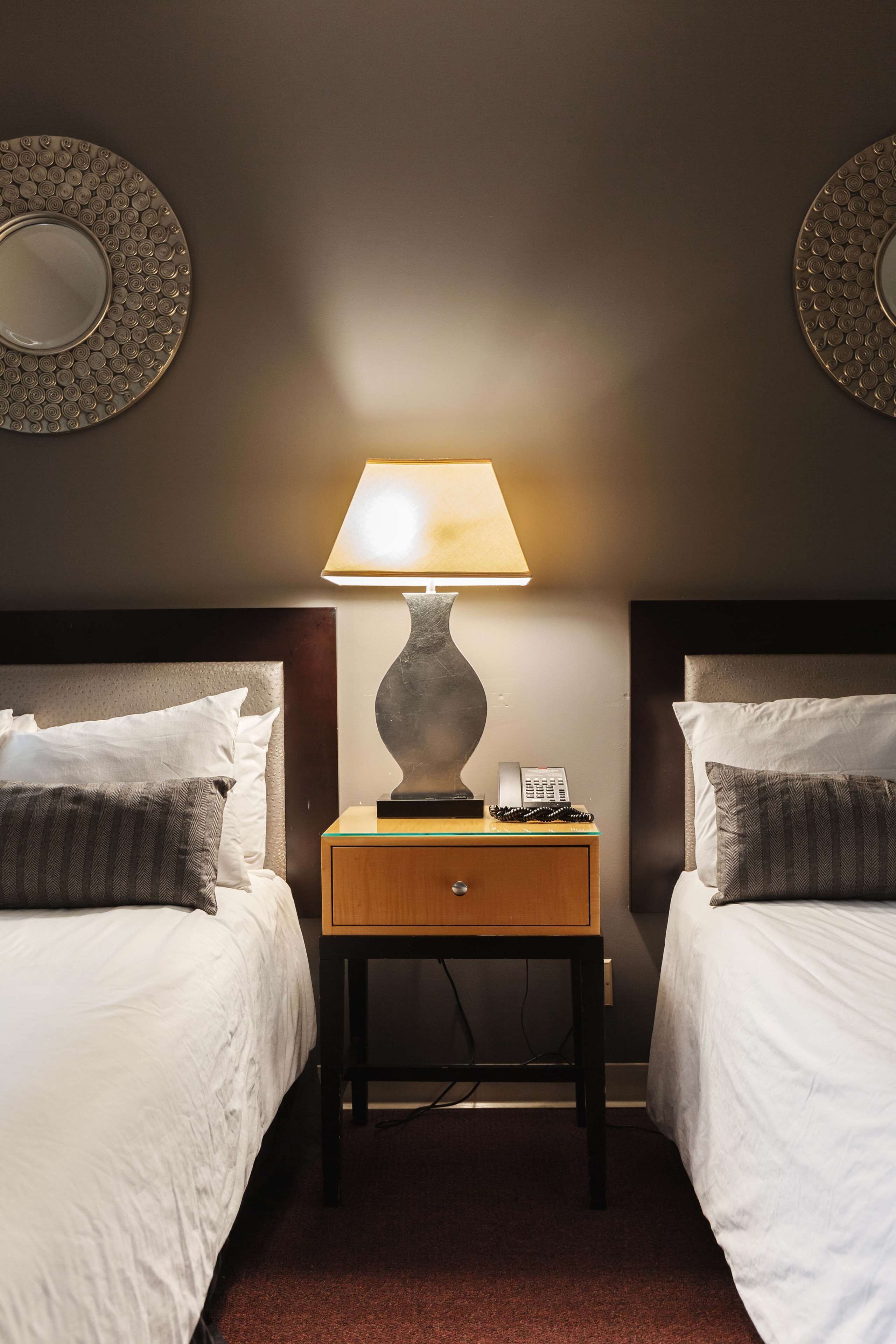 Stamford Suites