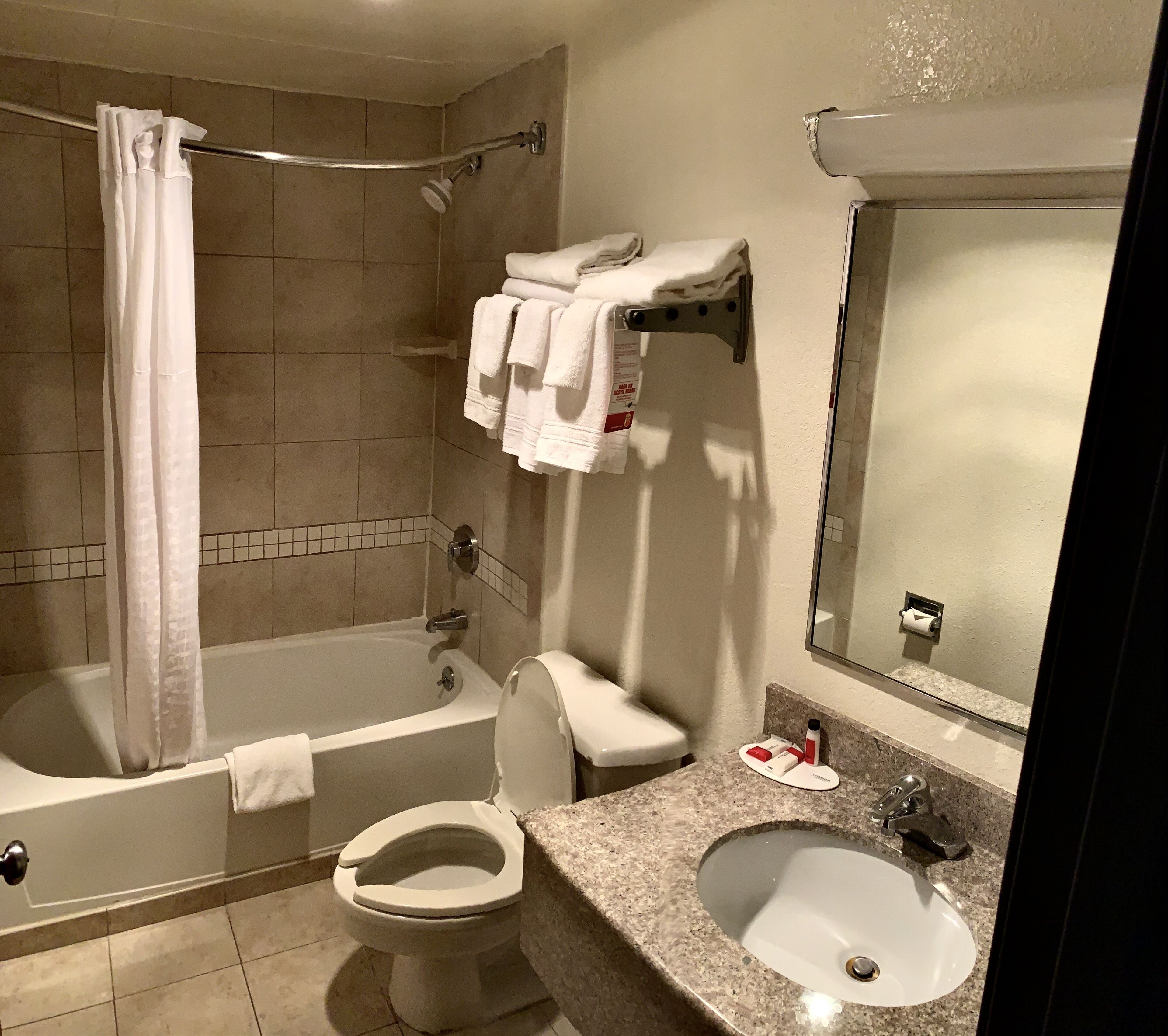 Super 8 by Wyndham Stamford/New York City Area