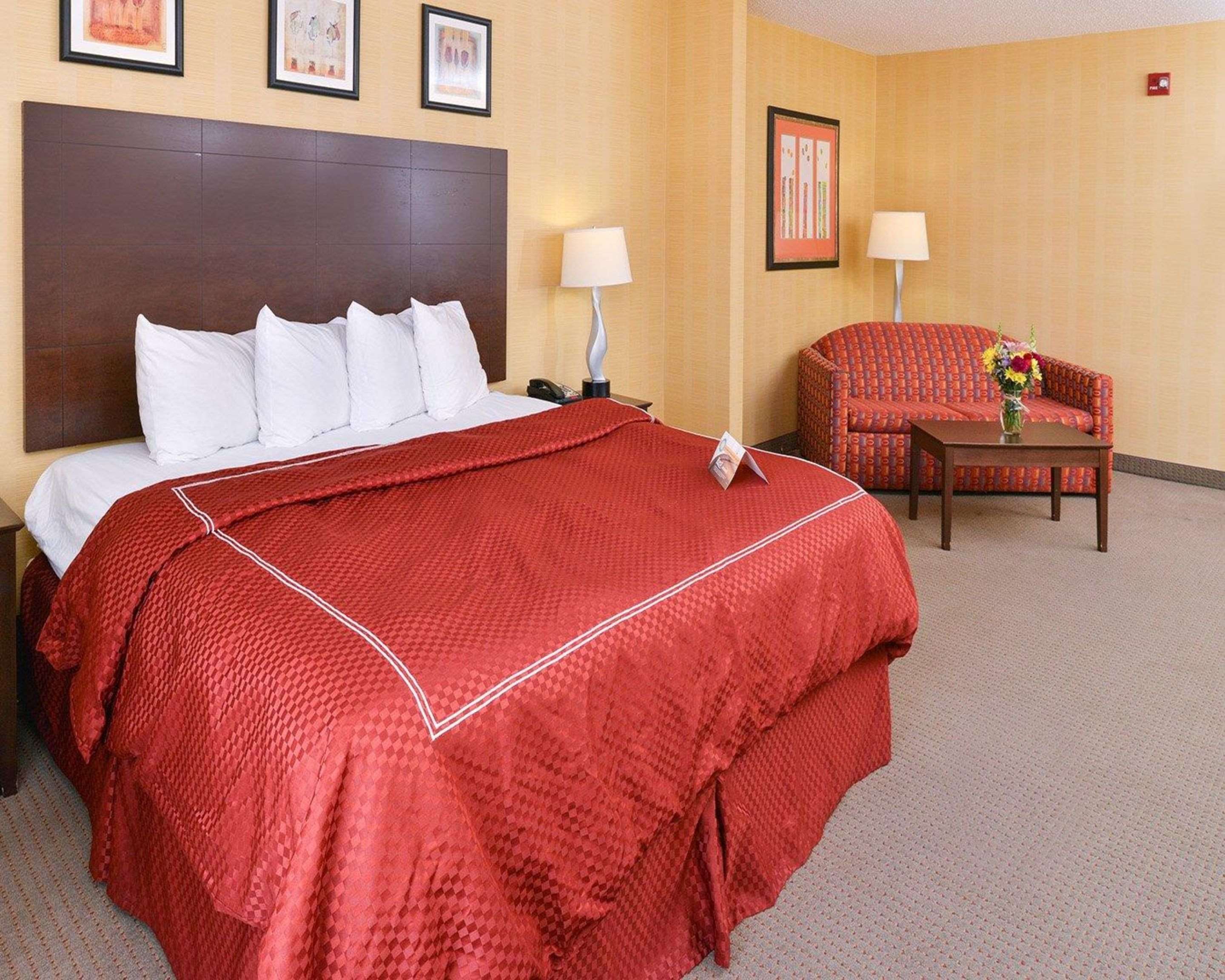 Quality Suites