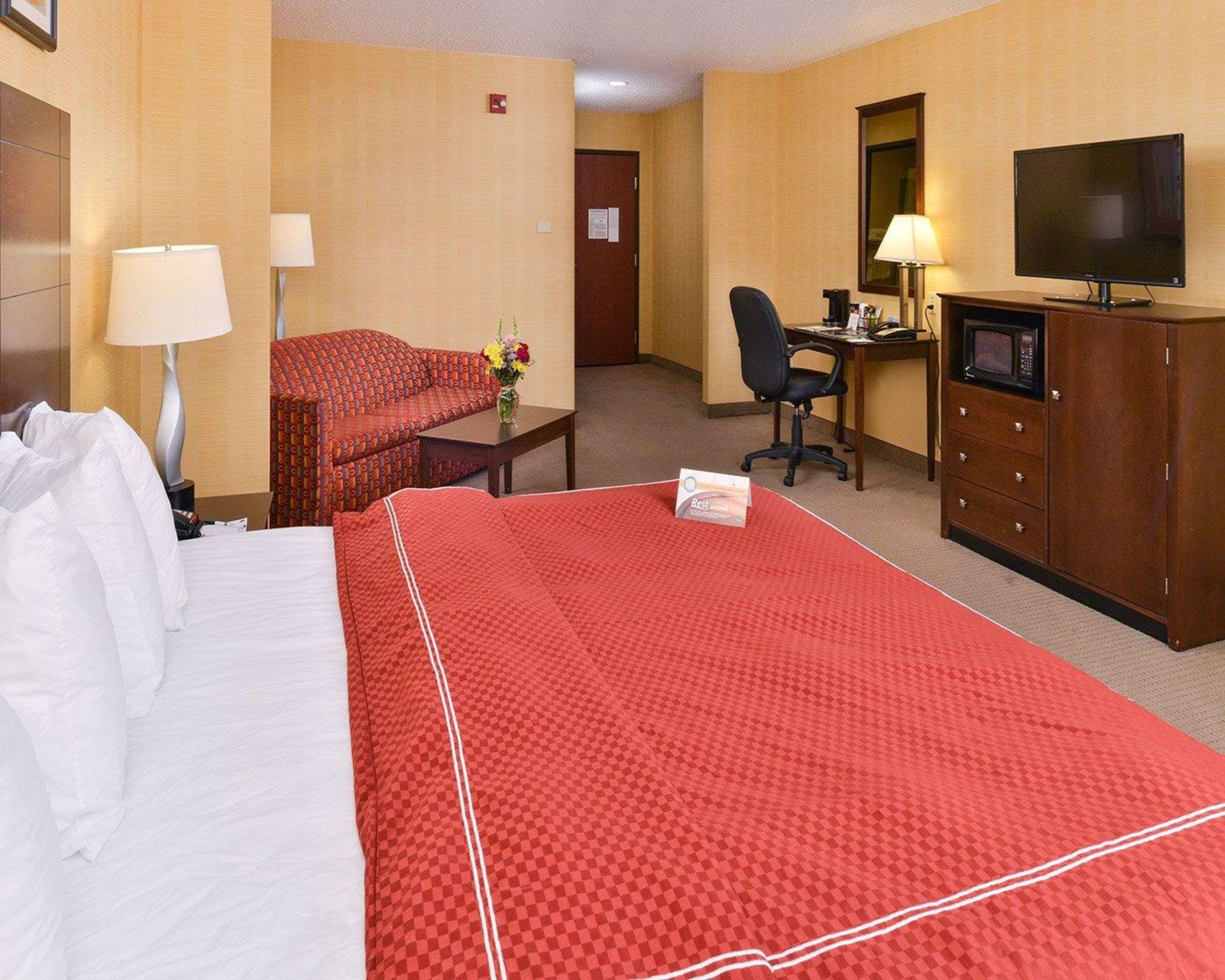 Quality Suites