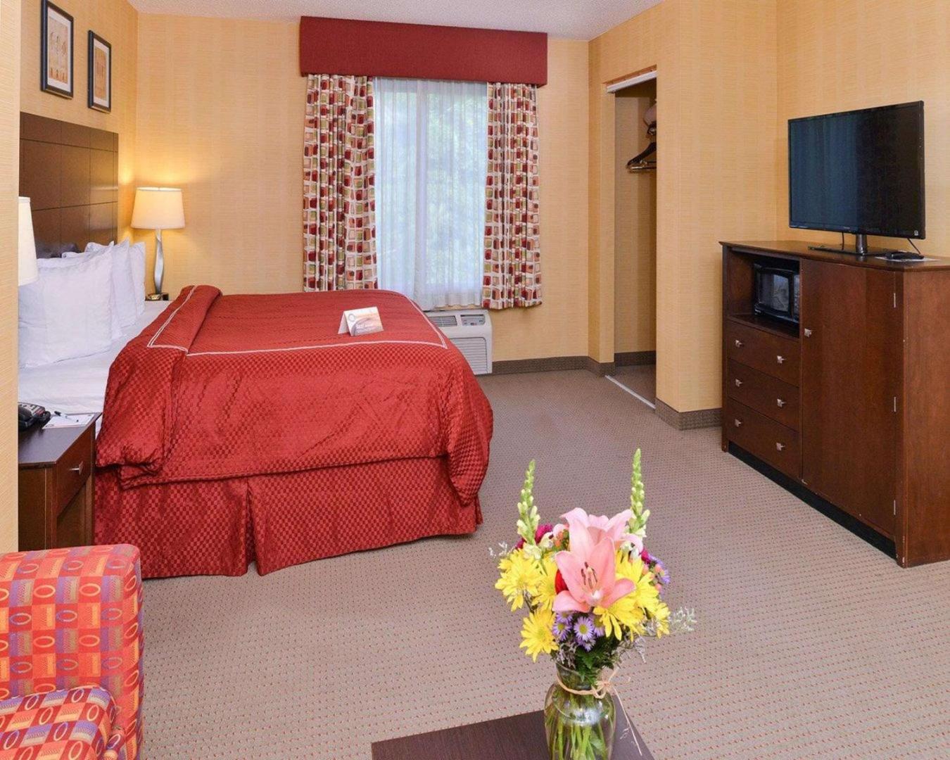 Quality Suites