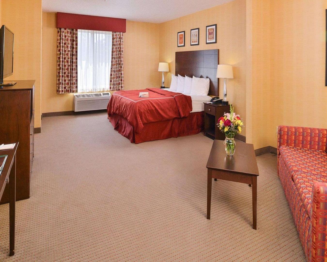 Quality Suites