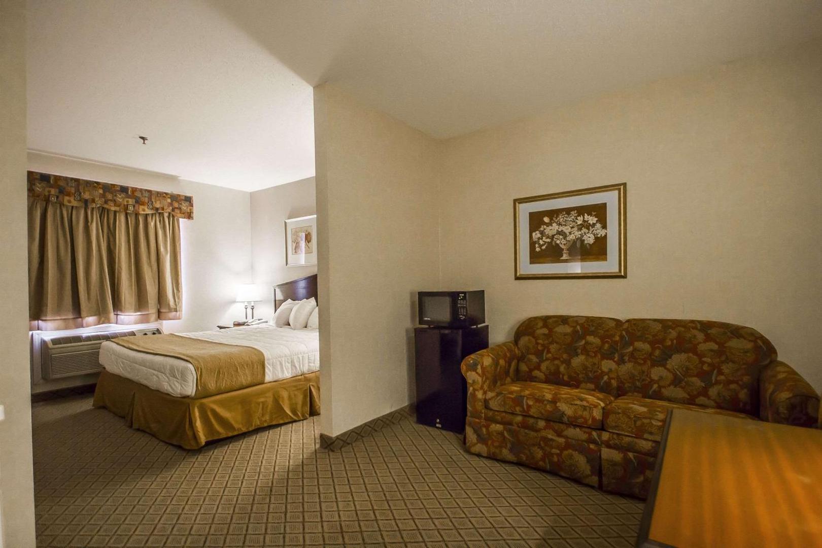 Americas Best Value Inn Torrington