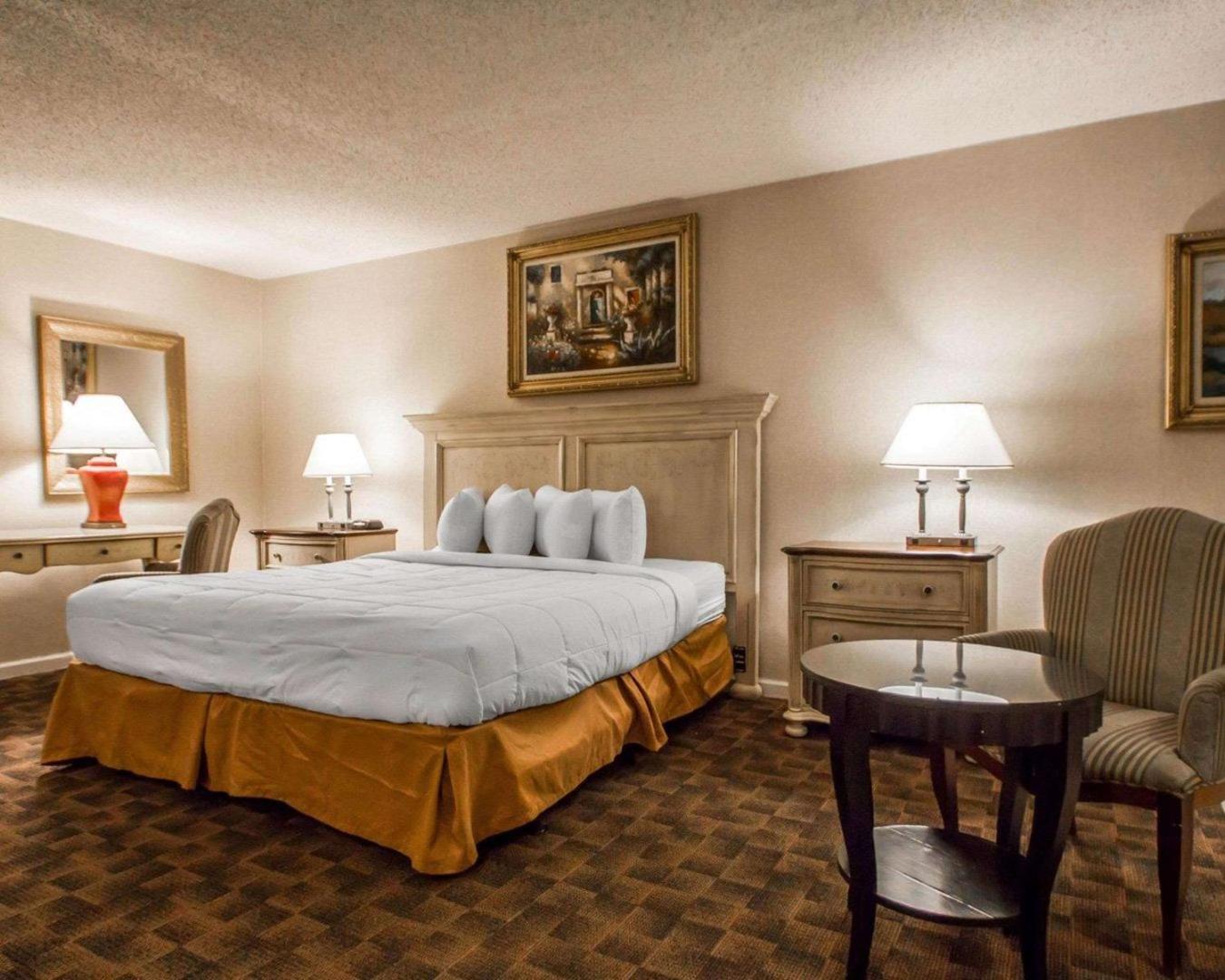 Americas Best Value Inn Torrington