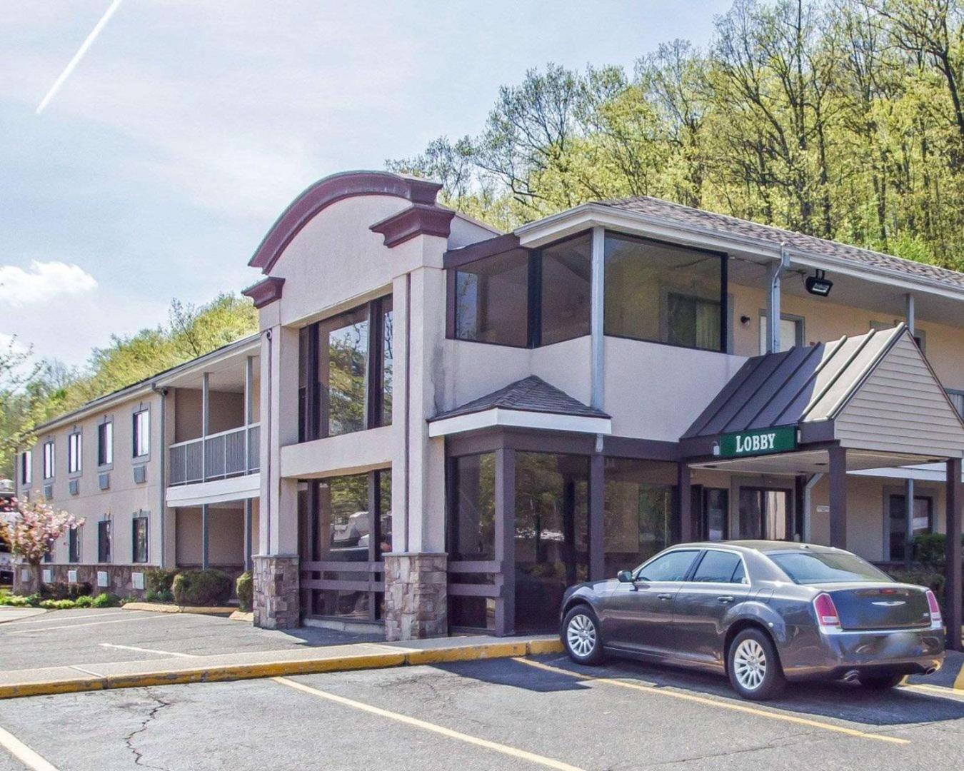 Americas Best Value Inn Torrington