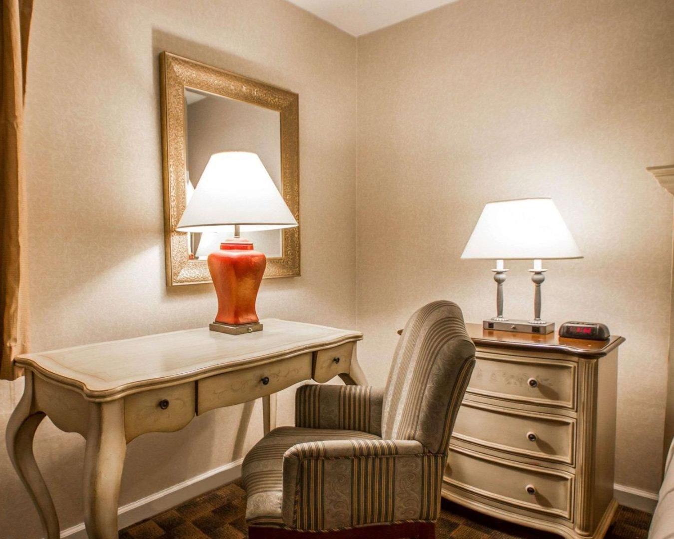 Americas Best Value Inn Torrington