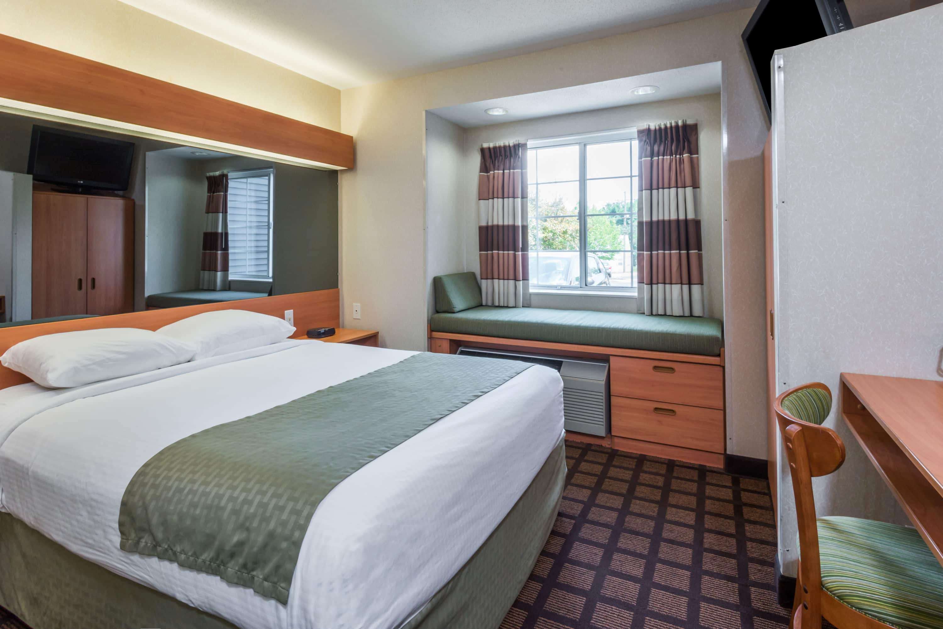 Microtel Inn & Suites by Wyndham Uncasville