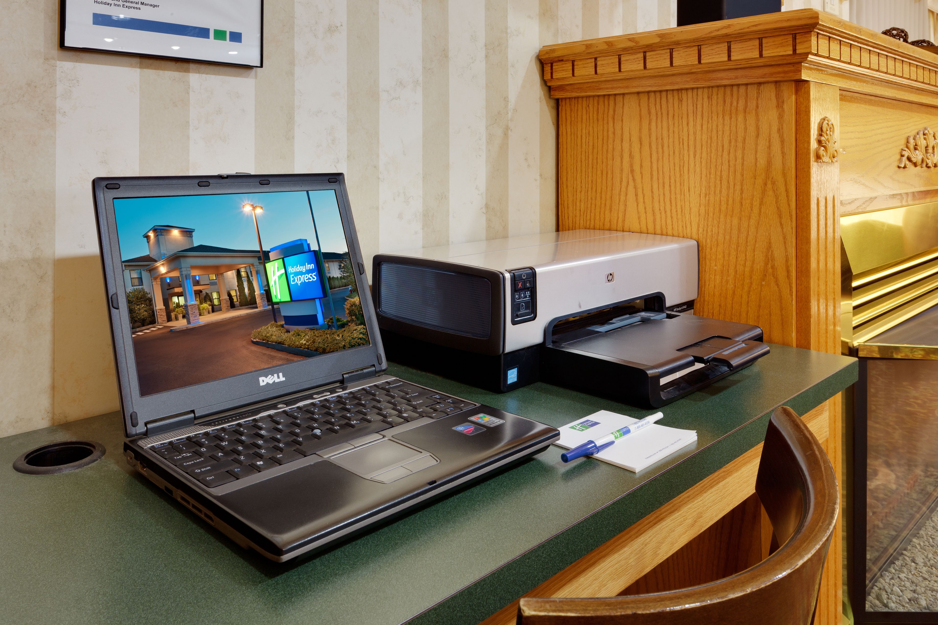 Holiday Inn Express Vernon - Manchester