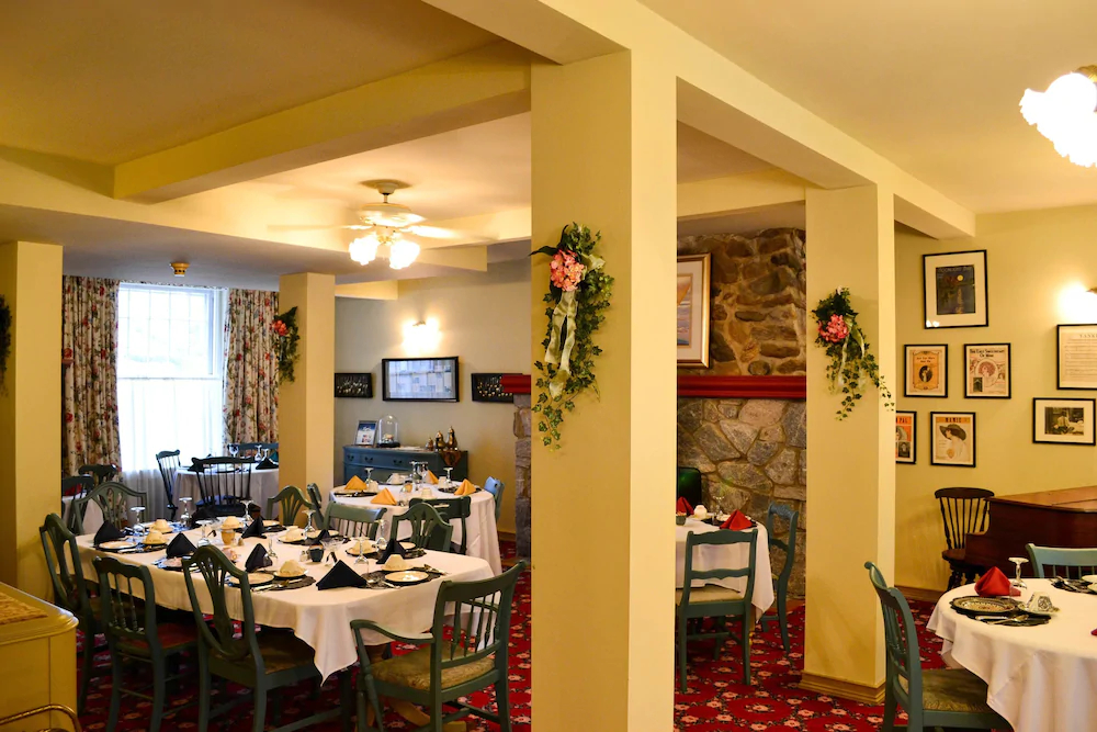 Captain Stannard Bed and Breakfast Country Inn