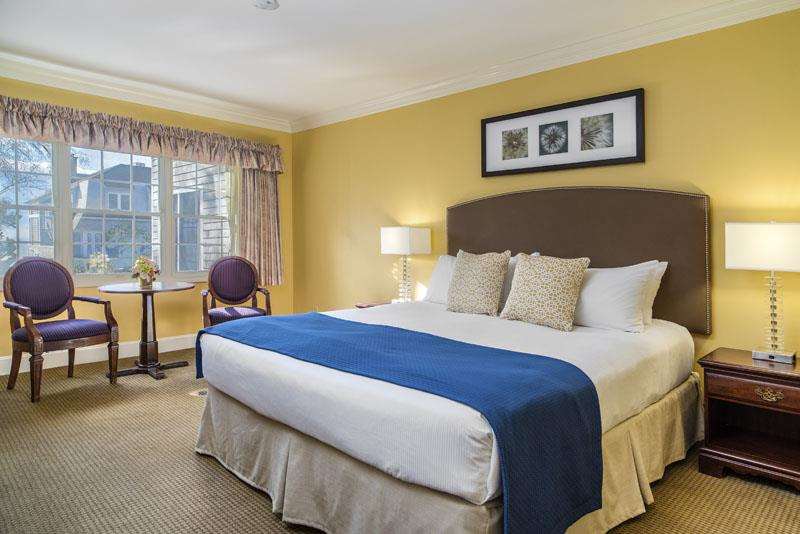 Waters Edge Resort & Spa