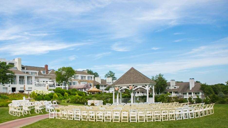 Waters Edge Resort & Spa